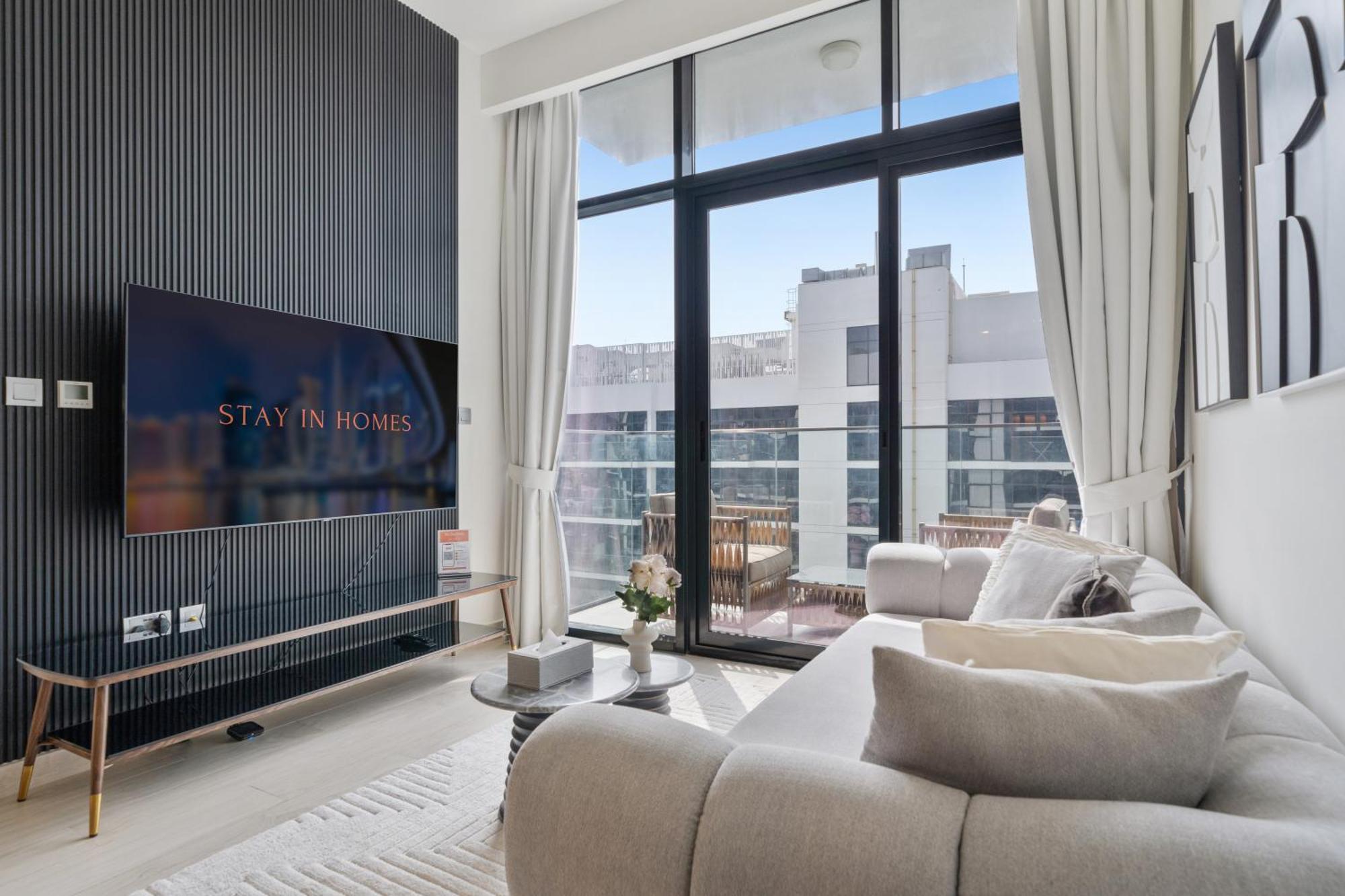 Apartment 1br In Azizi Riviera 43 By In Homes - Near Business Bay - Pool - Gym - Parking Dubai