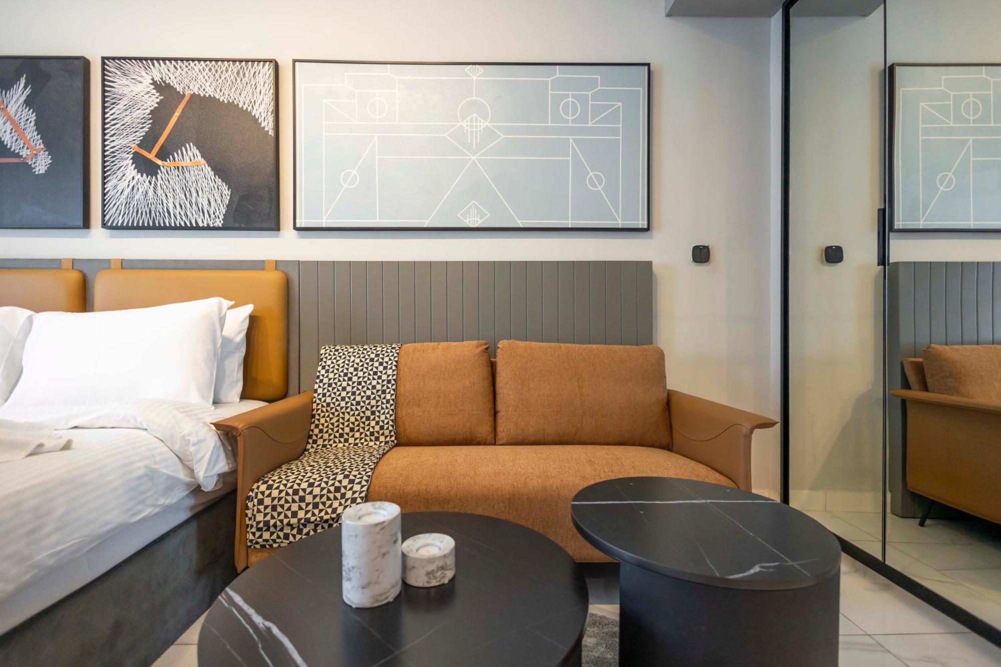 At Downtown Mag 318 Apartment Dubai