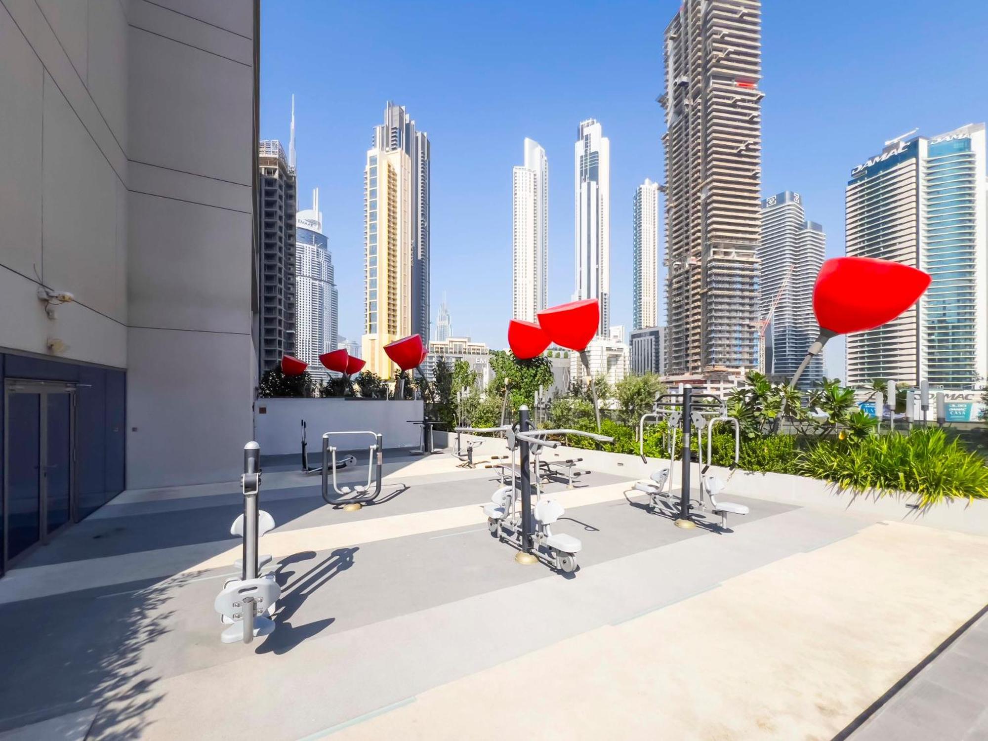 At Downtown Mag 318 Apartment Dubai