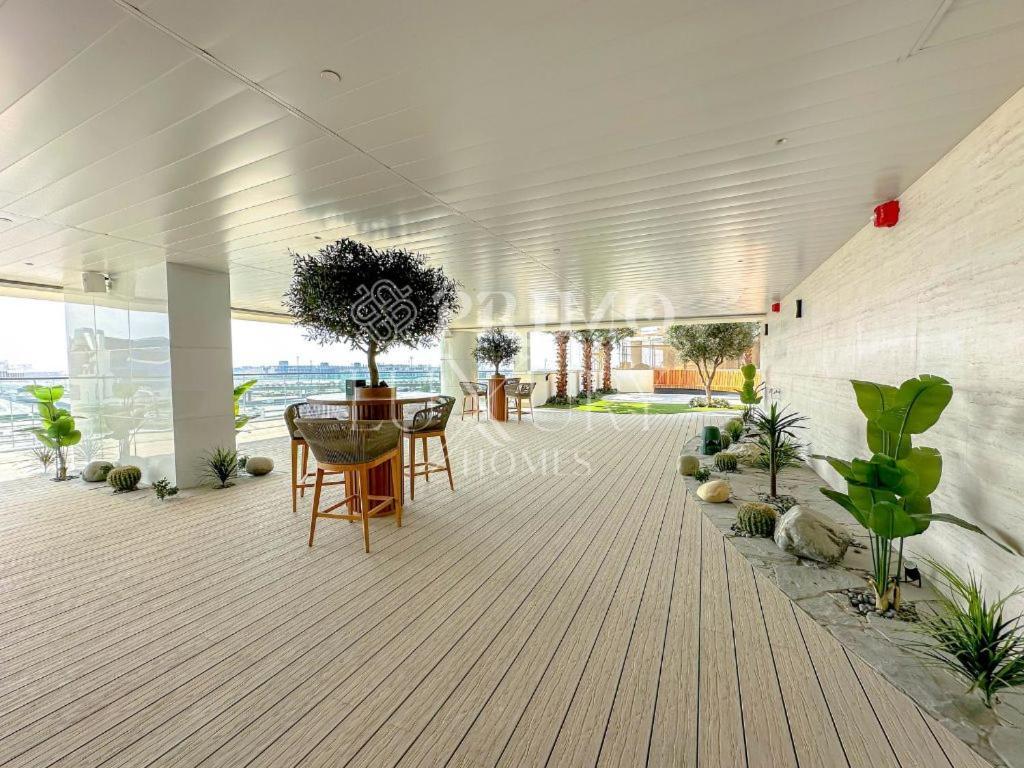 Apartment Modern Furnished 1-bed In Marasi Drive