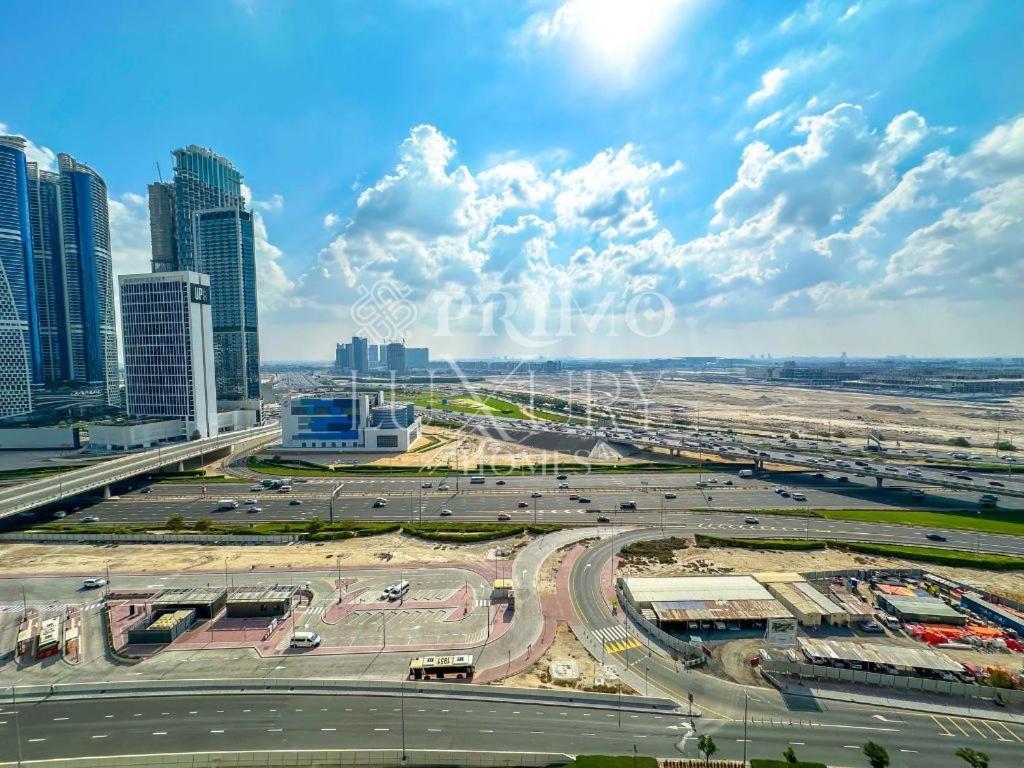 Modern Furnished 1-bed In Marasi Drive Apartment Dubai