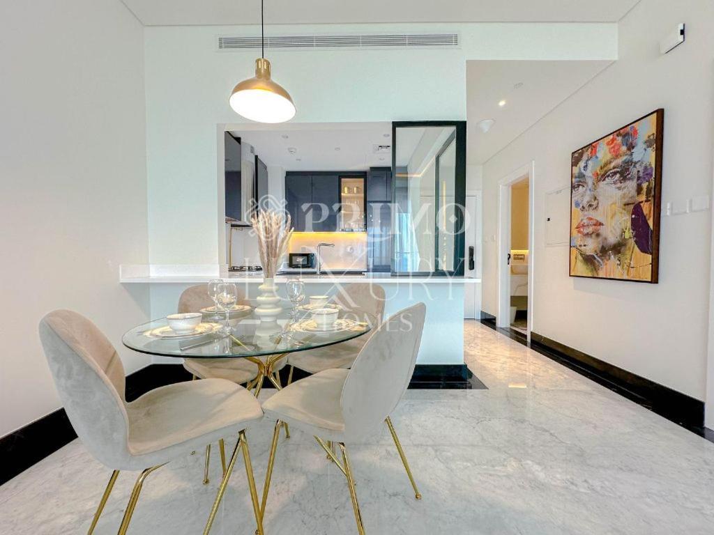 Modern Furnished 1-bed In Marasi Drive Apartment *