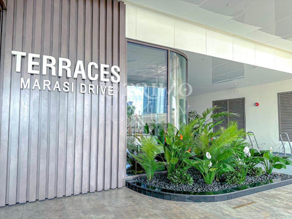 Modern Furnished 1-bed In Marasi Drive * Dubai