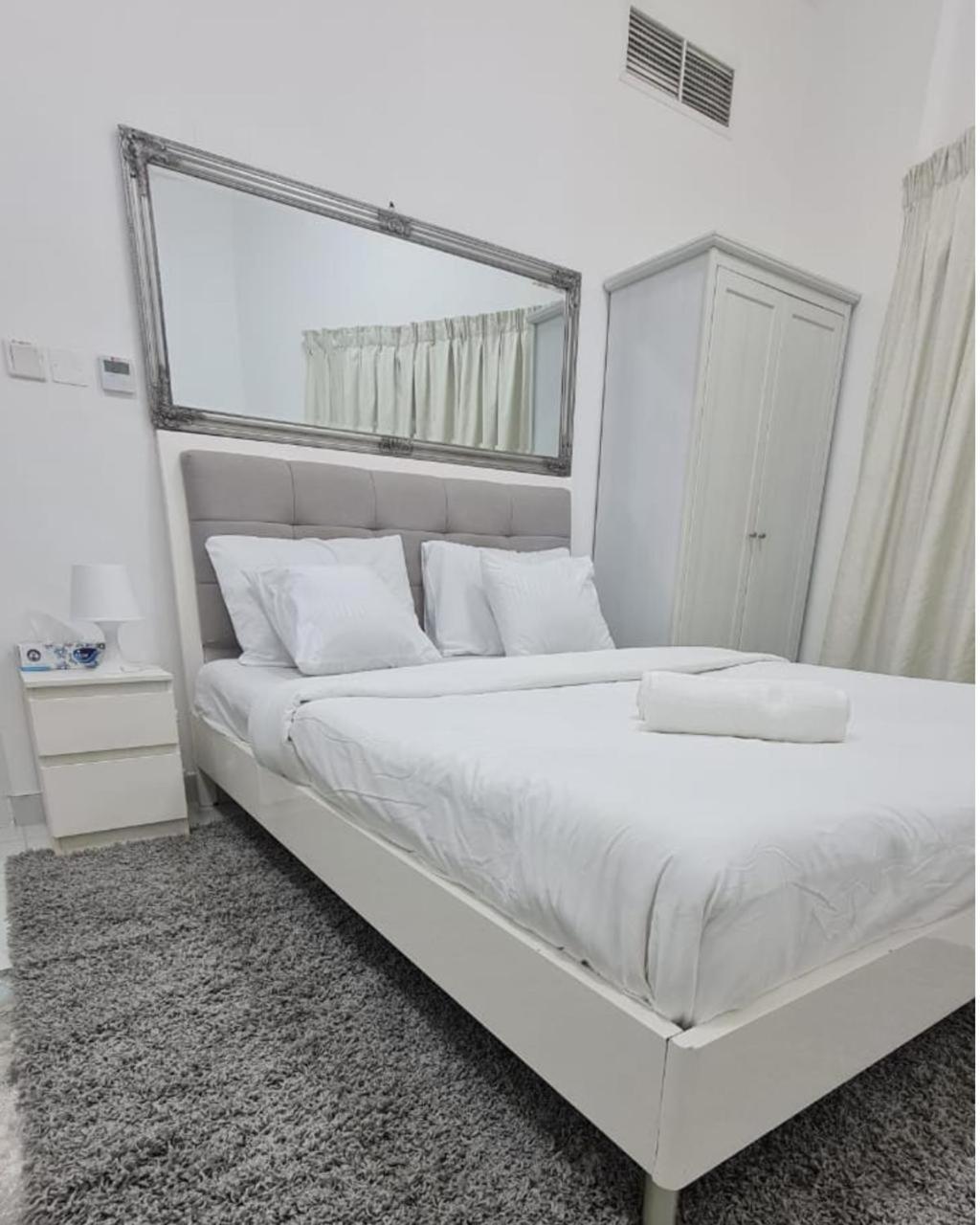 Apartment 1 Bhk Deira Dubai