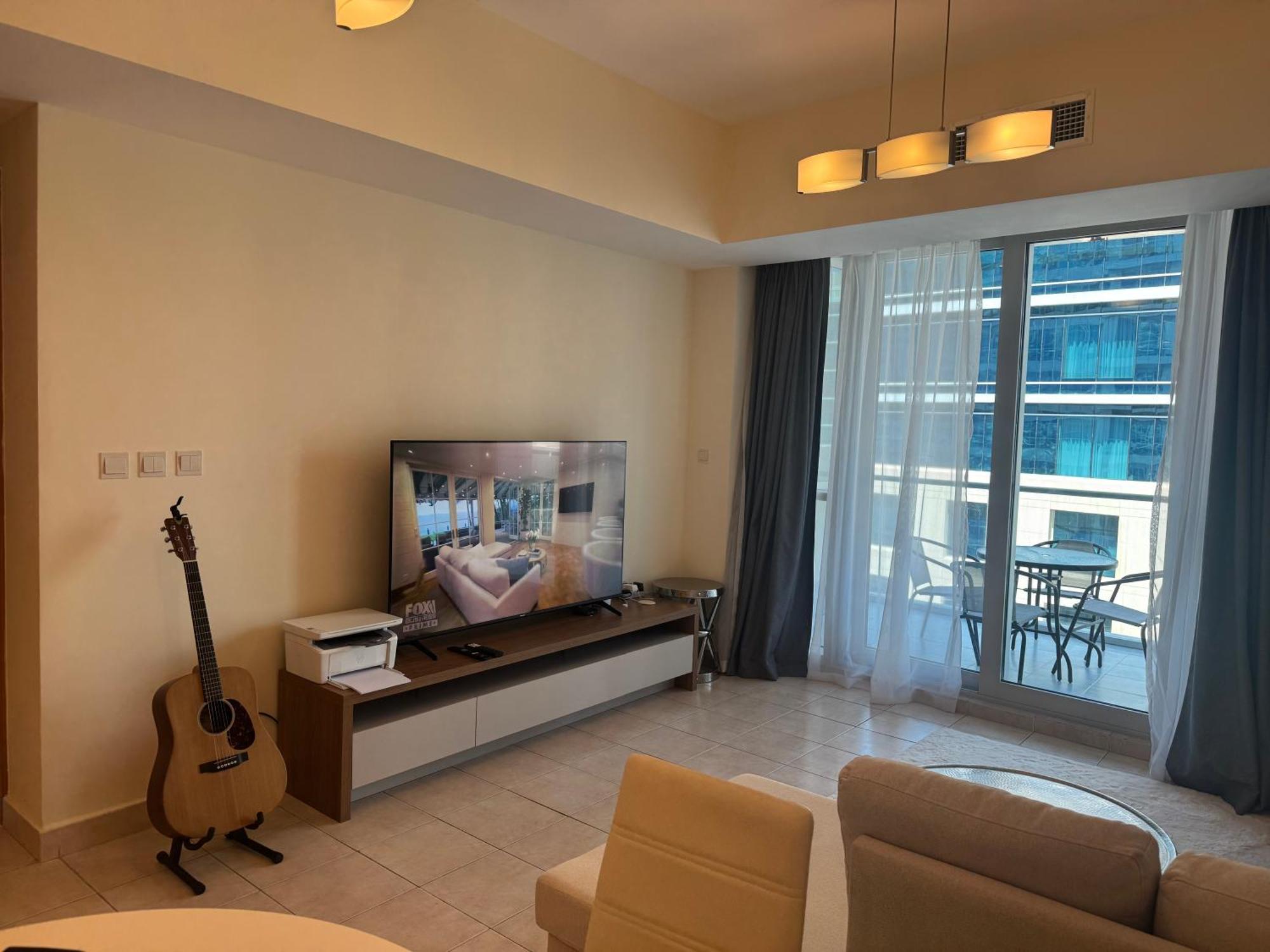 Prime Location Marina Apartment *