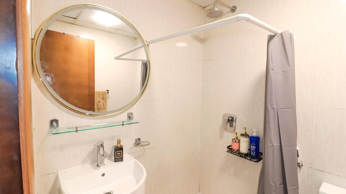 Apartment Elegant Near Burj Khalifa Pool And Gym