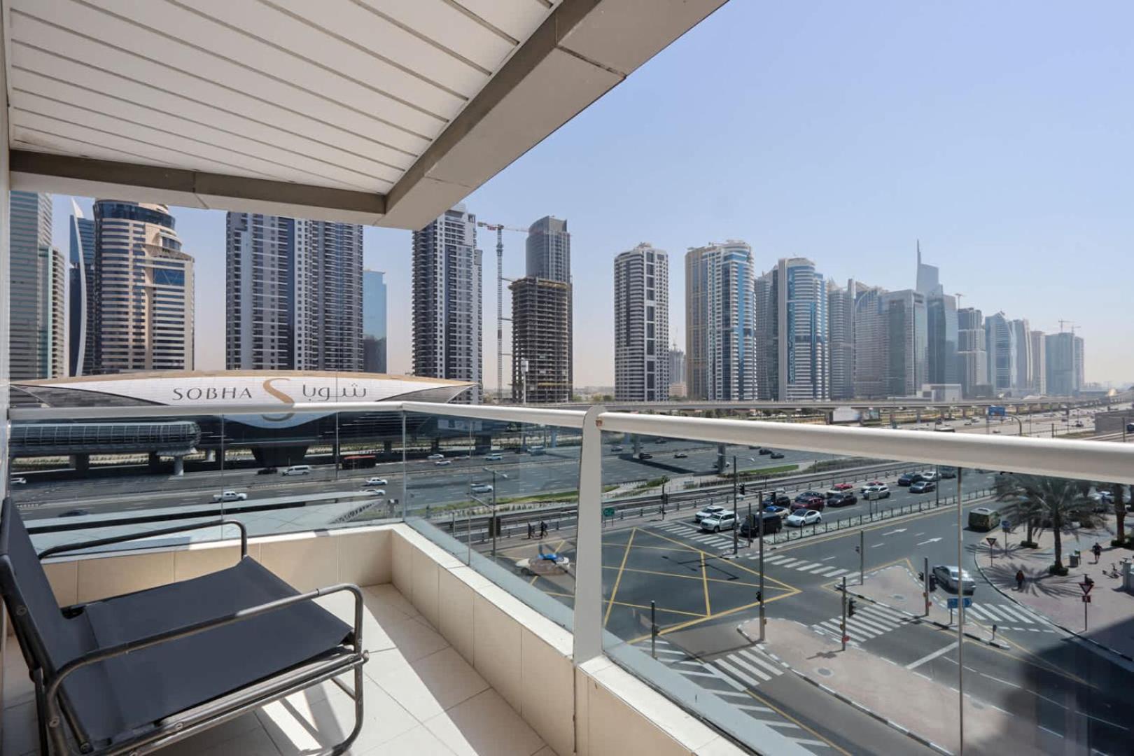 Livbnb-2br In Marina Next To Metro Apartment Dubai