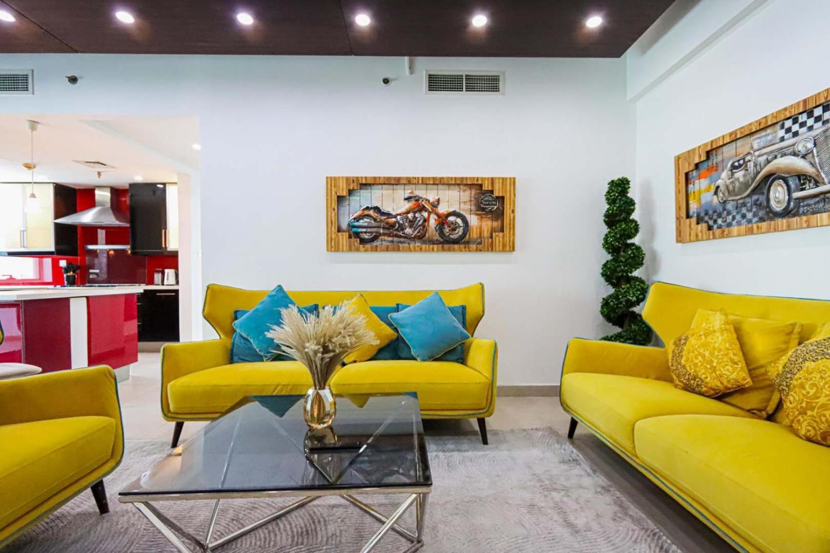 Livbnb-2br In Marina Next To Metro Apartment Dubai