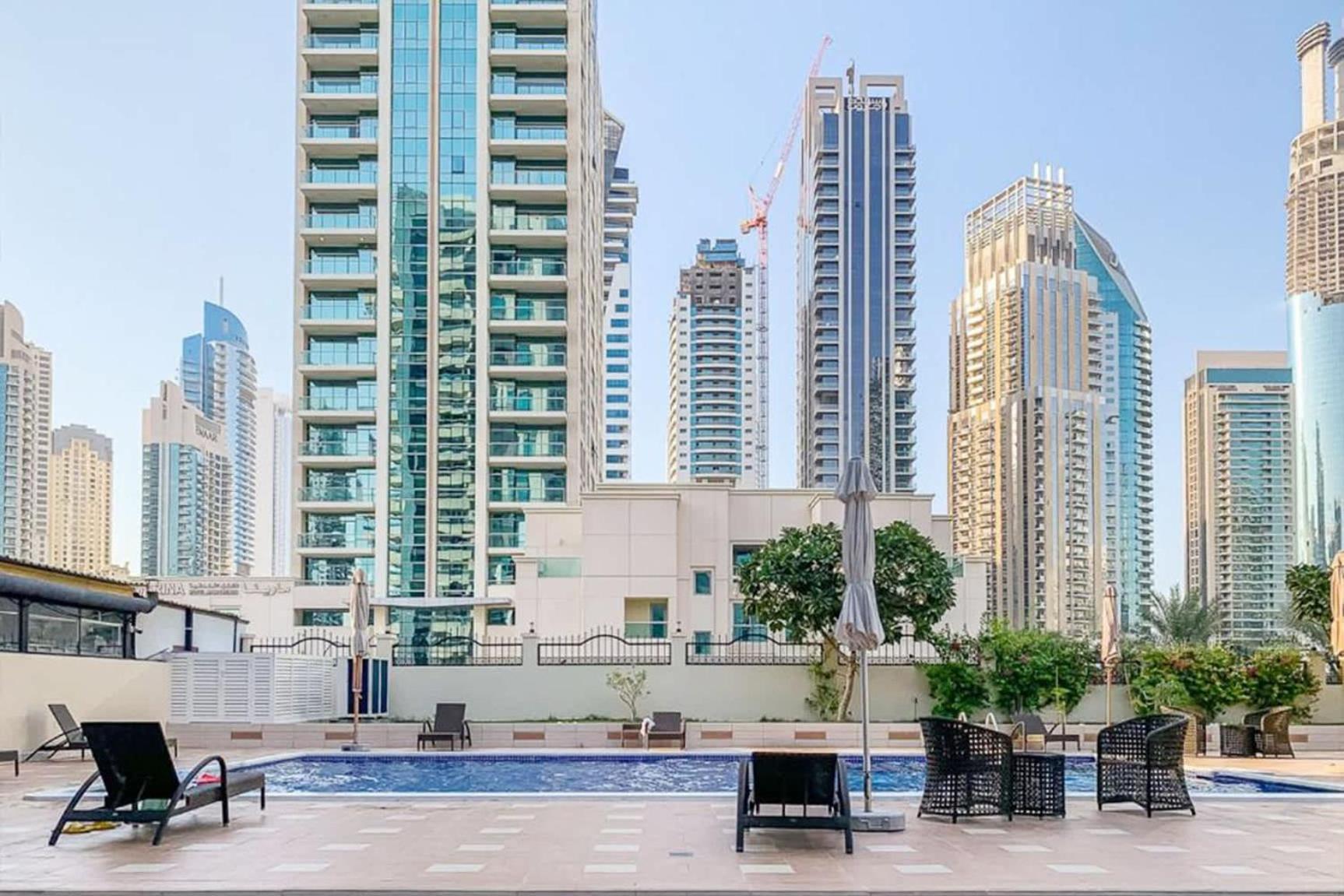 Livbnb-2br In Marina Next To Metro Dubai