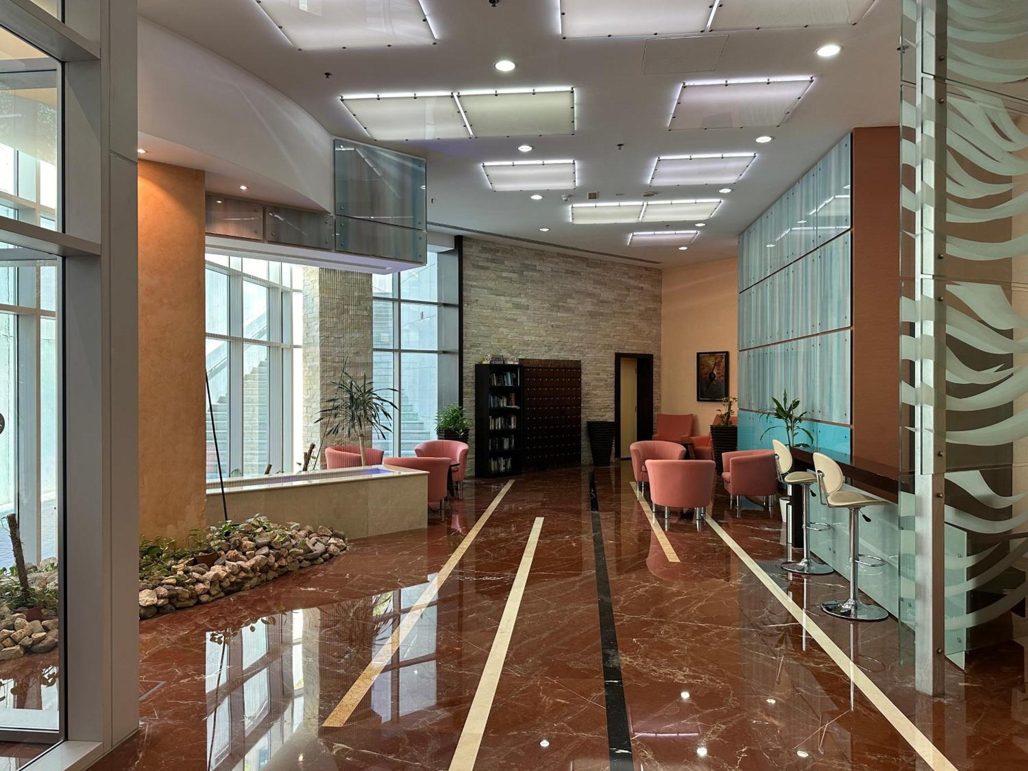 Prime Location Marina * Dubai