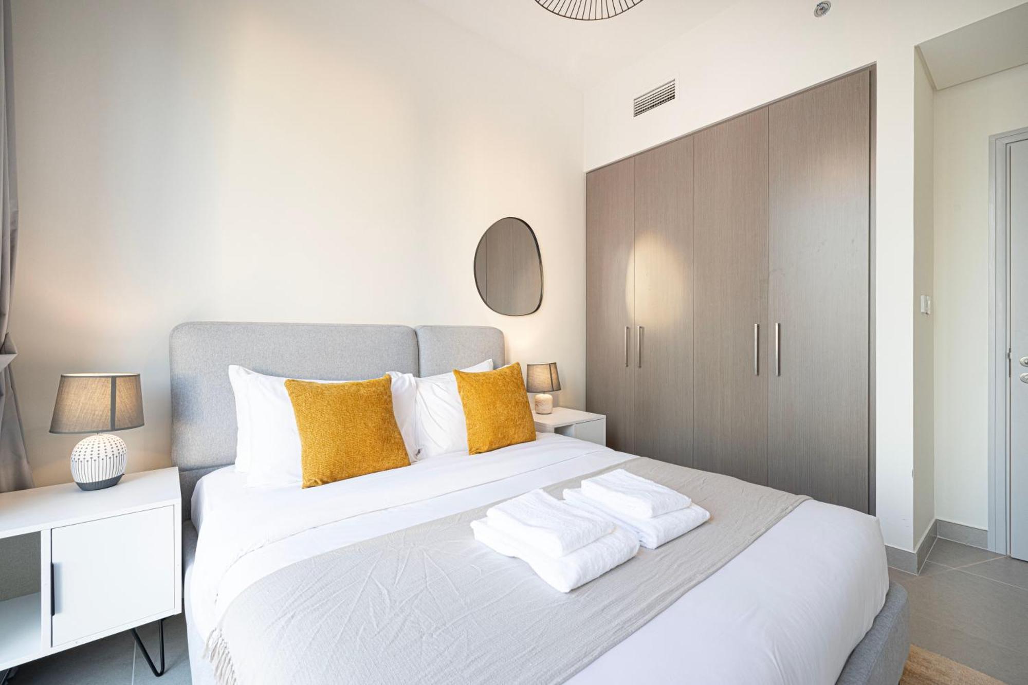 Majestic 1-bedroom In Downtown Dubai, Near Burj Khalifa & Fountains - In Tower 2 Apartment *