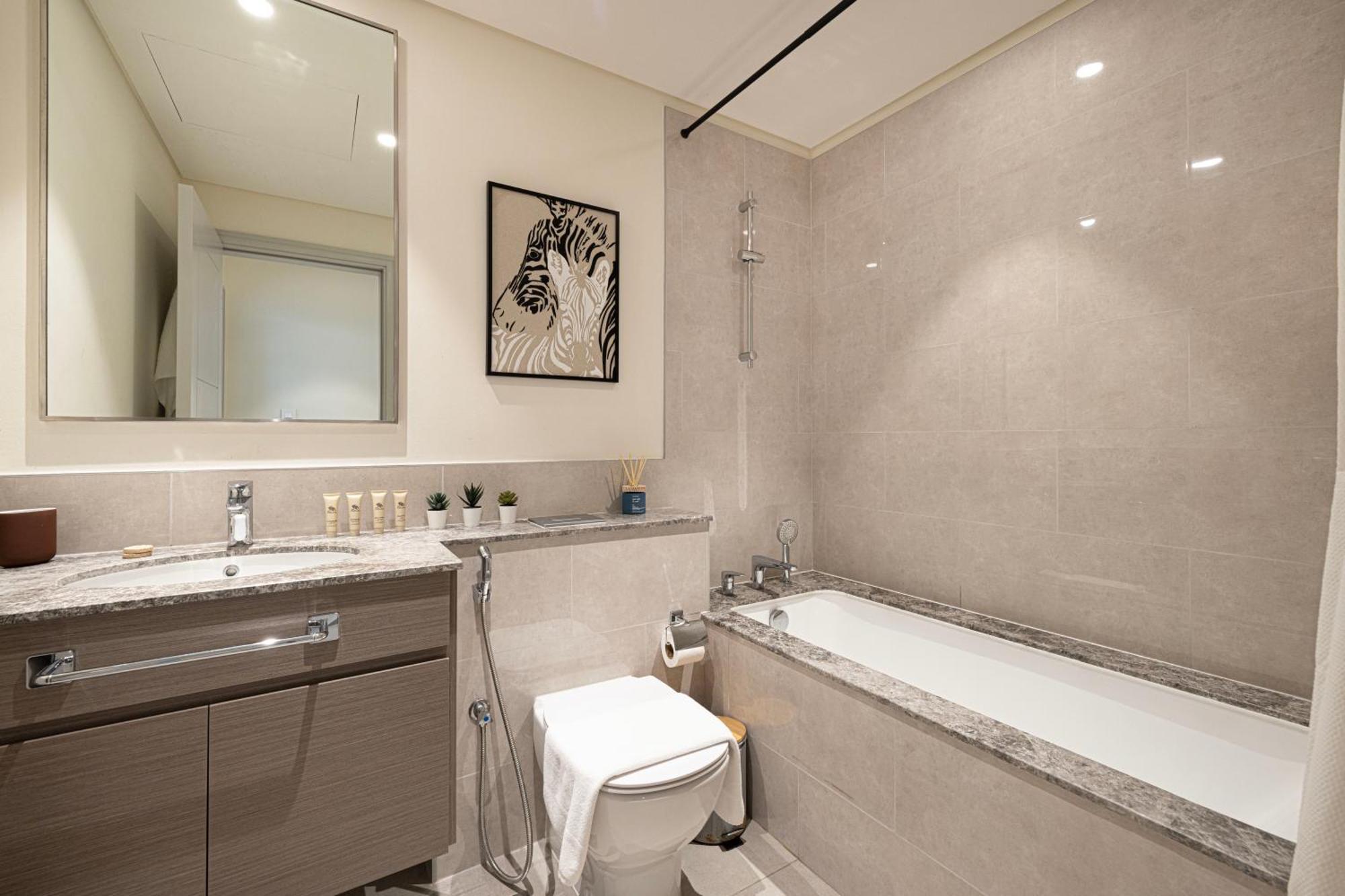 Majestic 1-bedroom In Downtown Dubai, Near Burj Khalifa & Fountains - In Tower 2