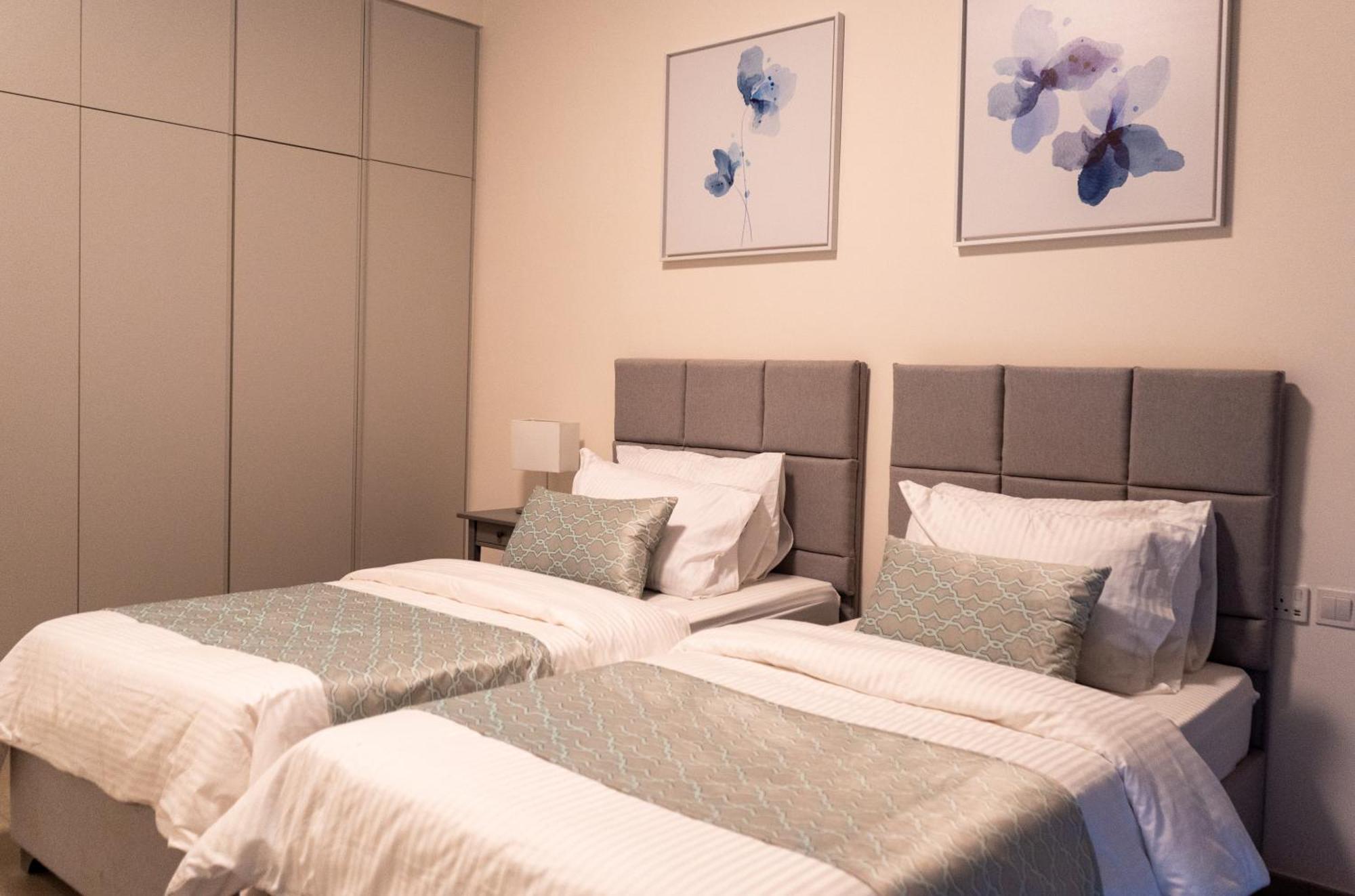 Apartment Elegant 2 Bedroom Apartment In Sobha Hartland