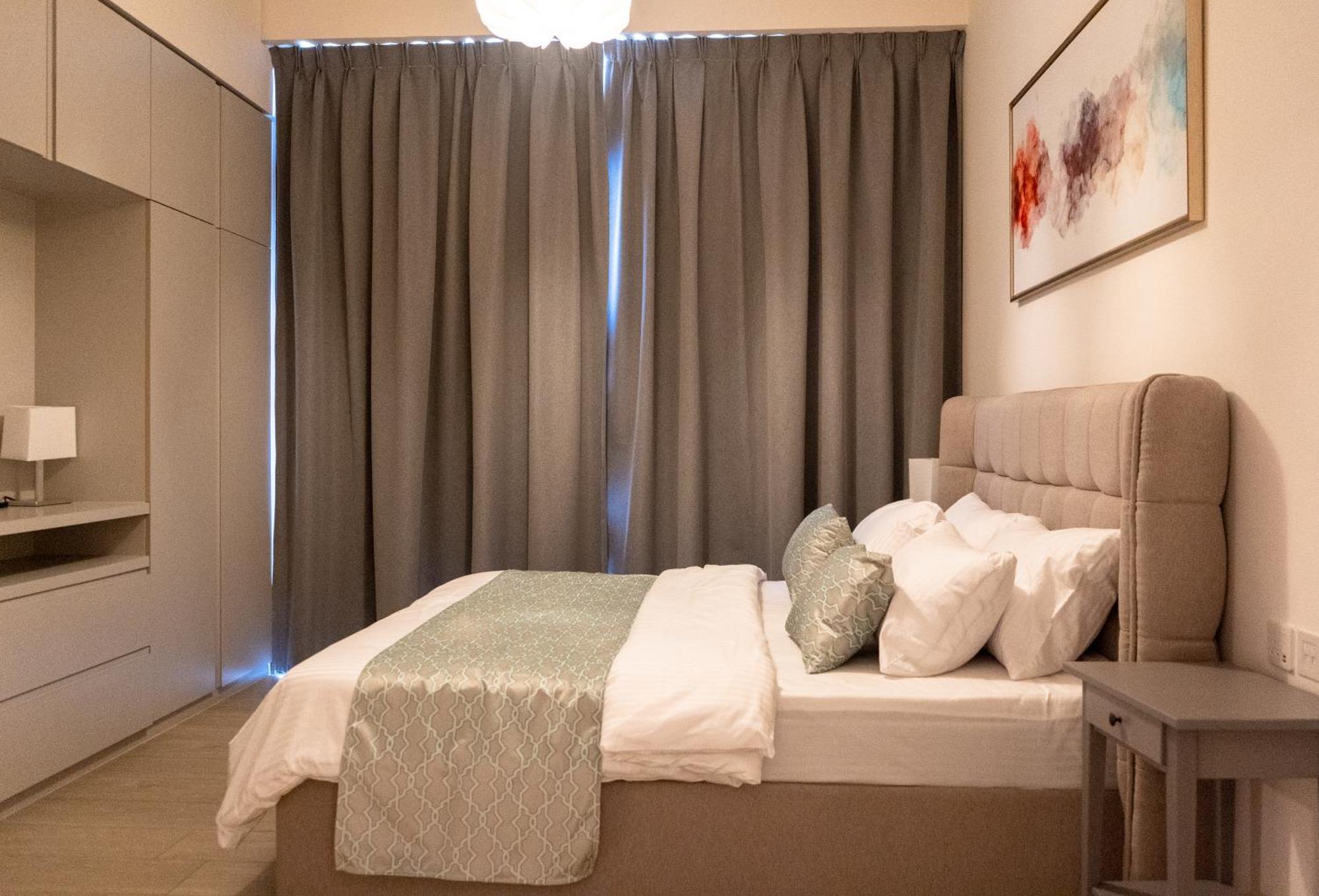 Elegant 2 Bedroom Apartment In Sobha Hartland Apartment *