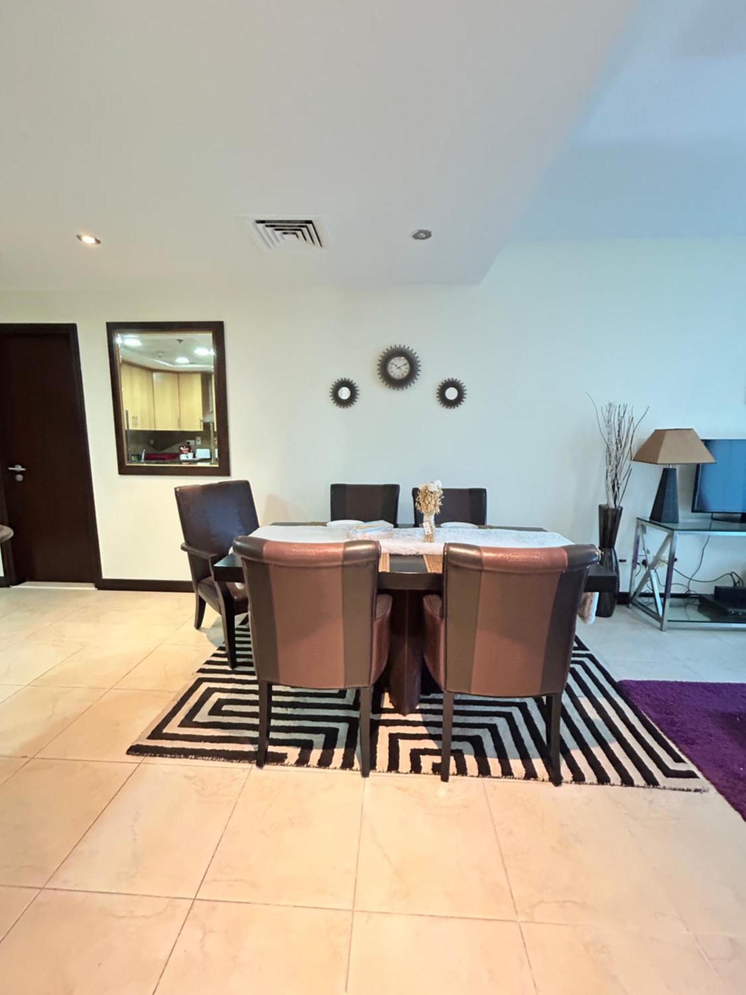 Click - Jlt - 2 Bedroom & Balcony Lakes View Entire -az Dubai