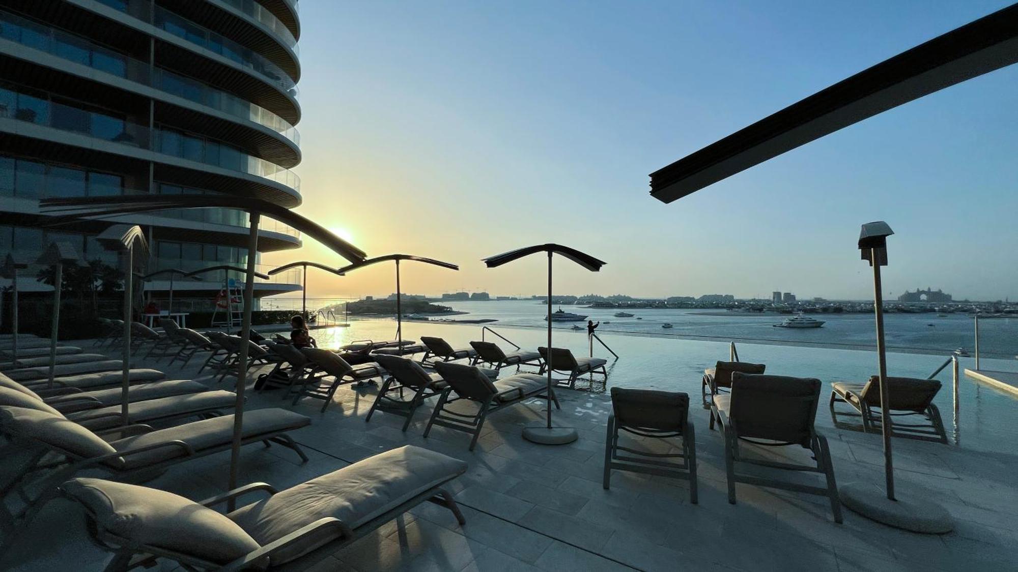 Fendi 1br With Panoramic Sea View