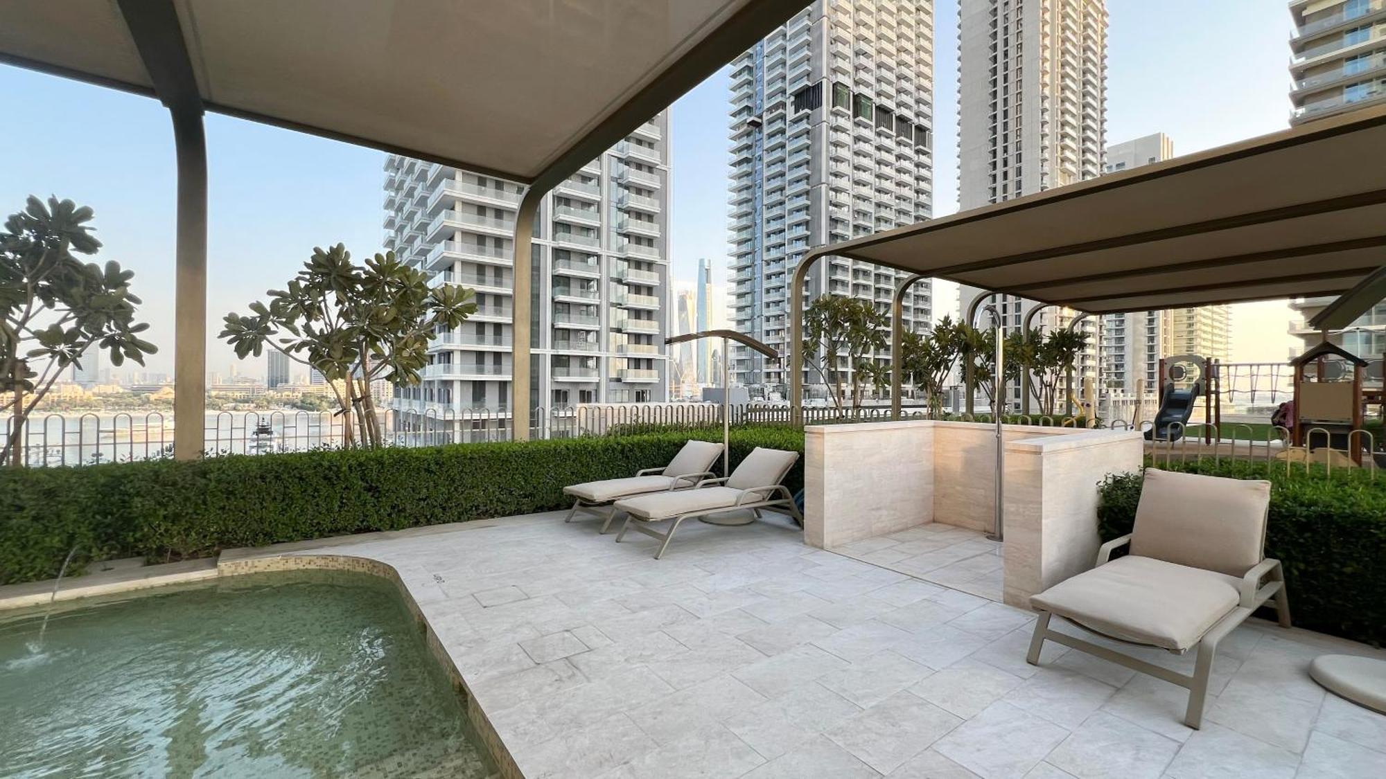Apartment Fendi 1br With Panoramic Sea View *