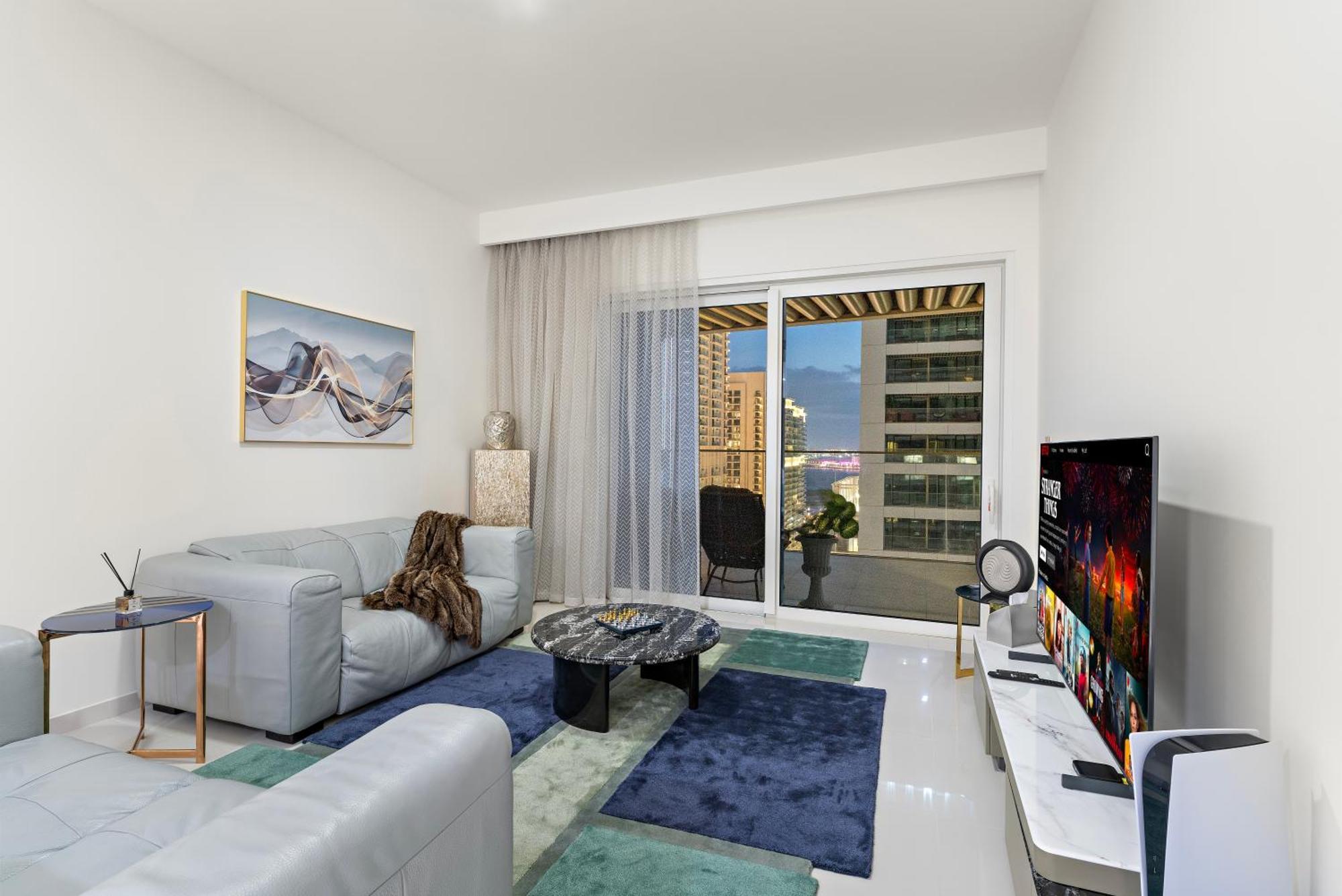 Fendi 1br With Panoramic Sea View * Dubai