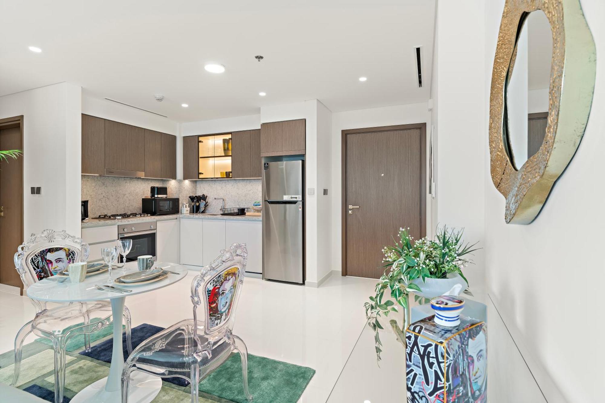 Apartment Fendi 1br With Panoramic Sea View *