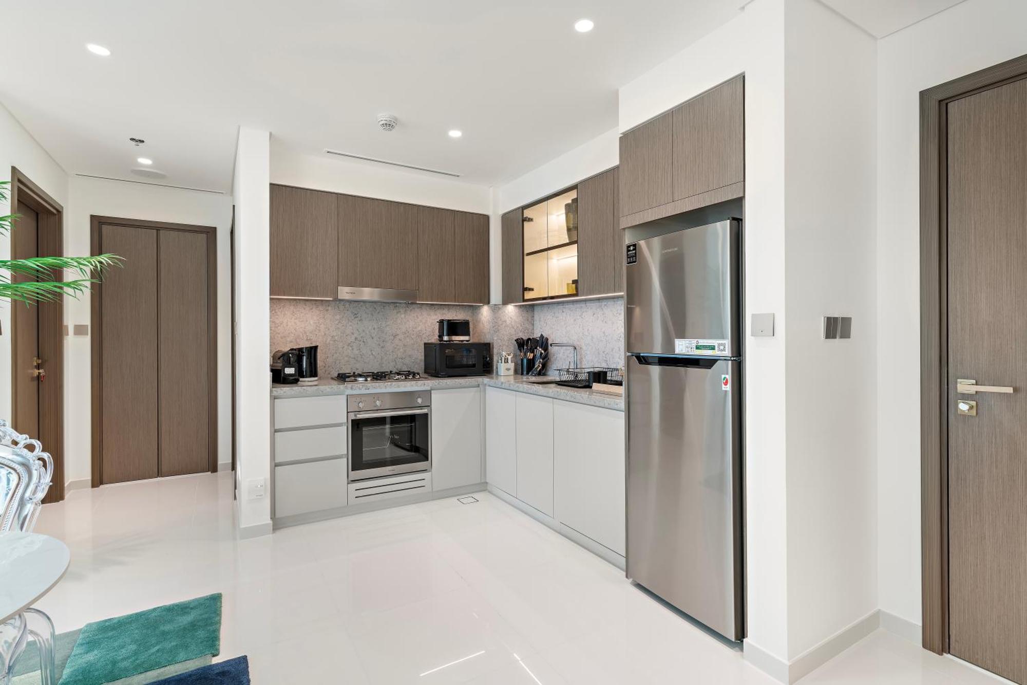 Fendi 1br With Panoramic Sea View Dubai