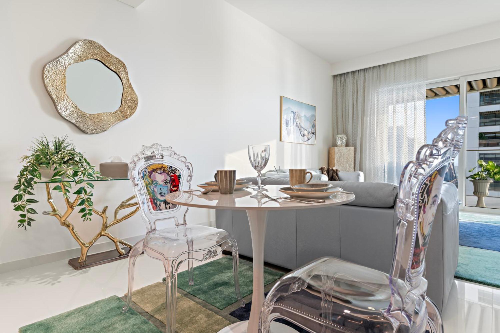 Fendi 1br With Panoramic Sea View Apartment Dubai
