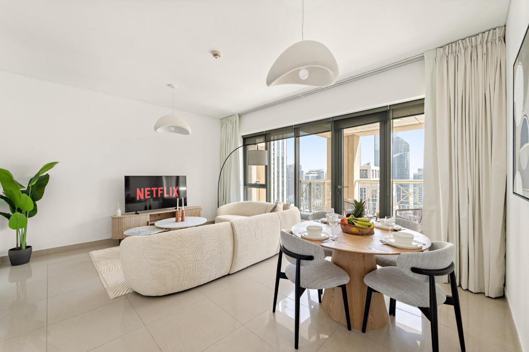 Vayk - Modern 1 Bd In Downtown Apartment *