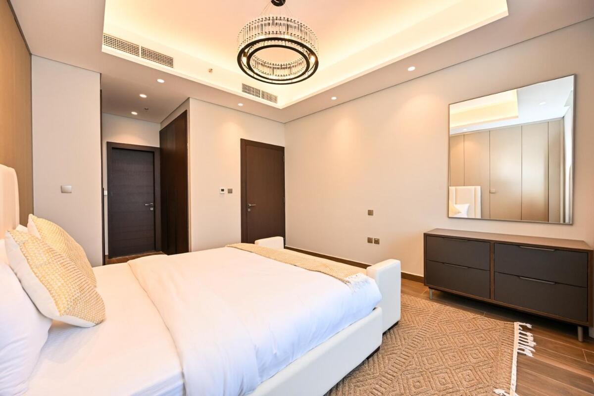 Stunning 2 Bdr Luxury Business Bay Dubai