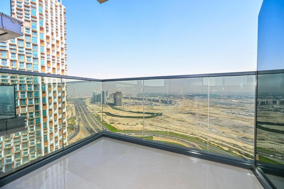 Stunning 2 Bdr Luxury Business Bay Apartment