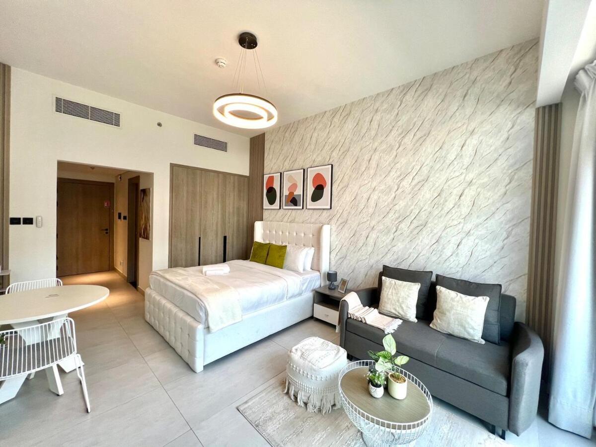 Stylish In The Heart Of Jvc * Dubai