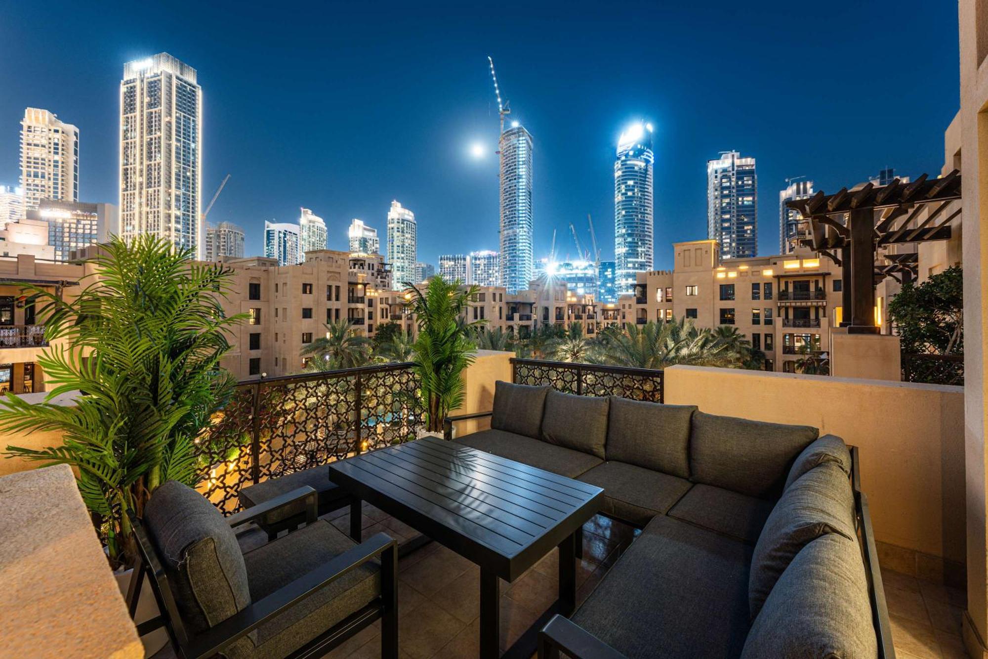Luxury 2br With Full Burj Khalifa View 2-min Walk To Mall