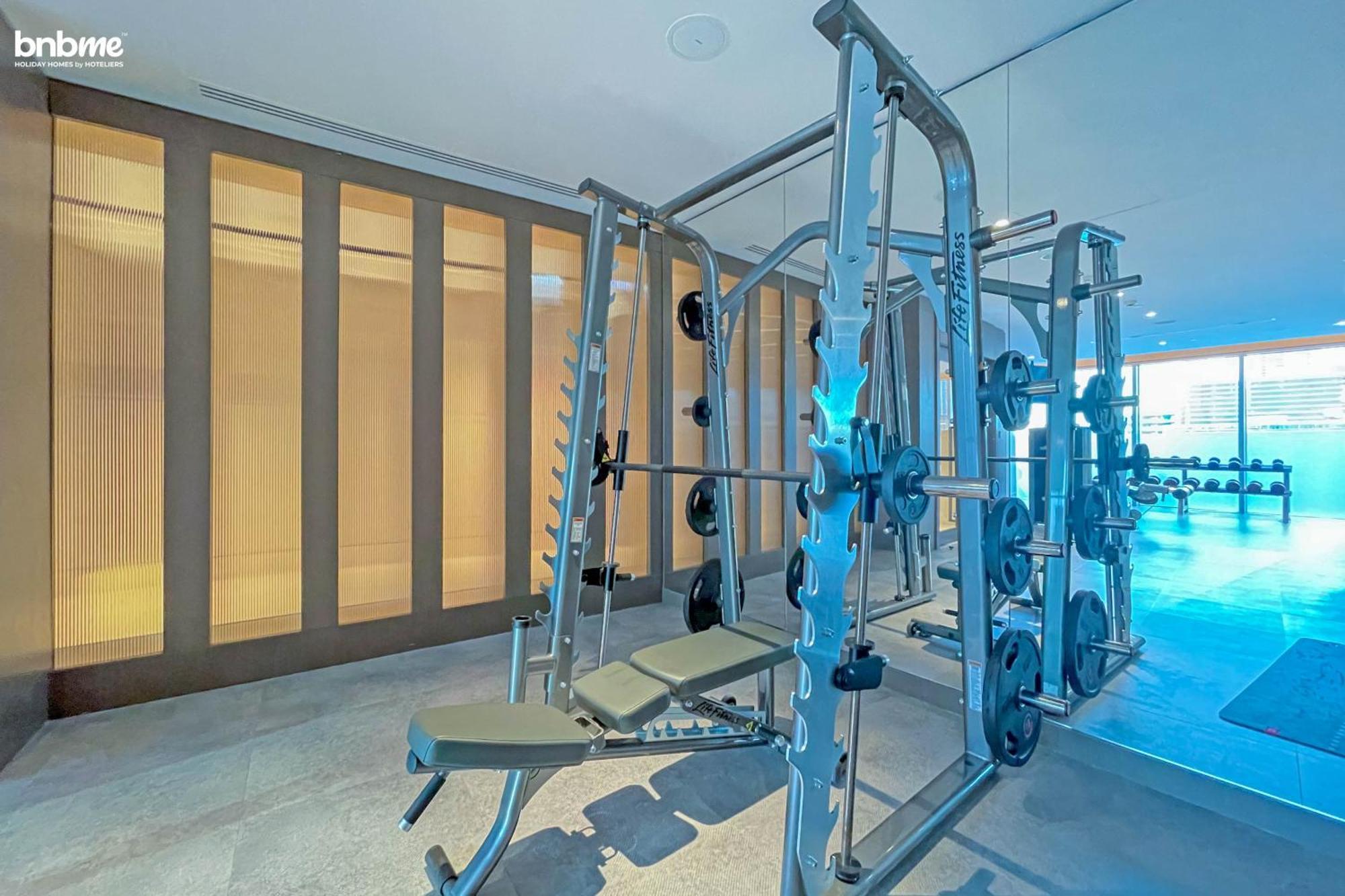 Bnbmehomes - Opera Grand Apartment Dubai