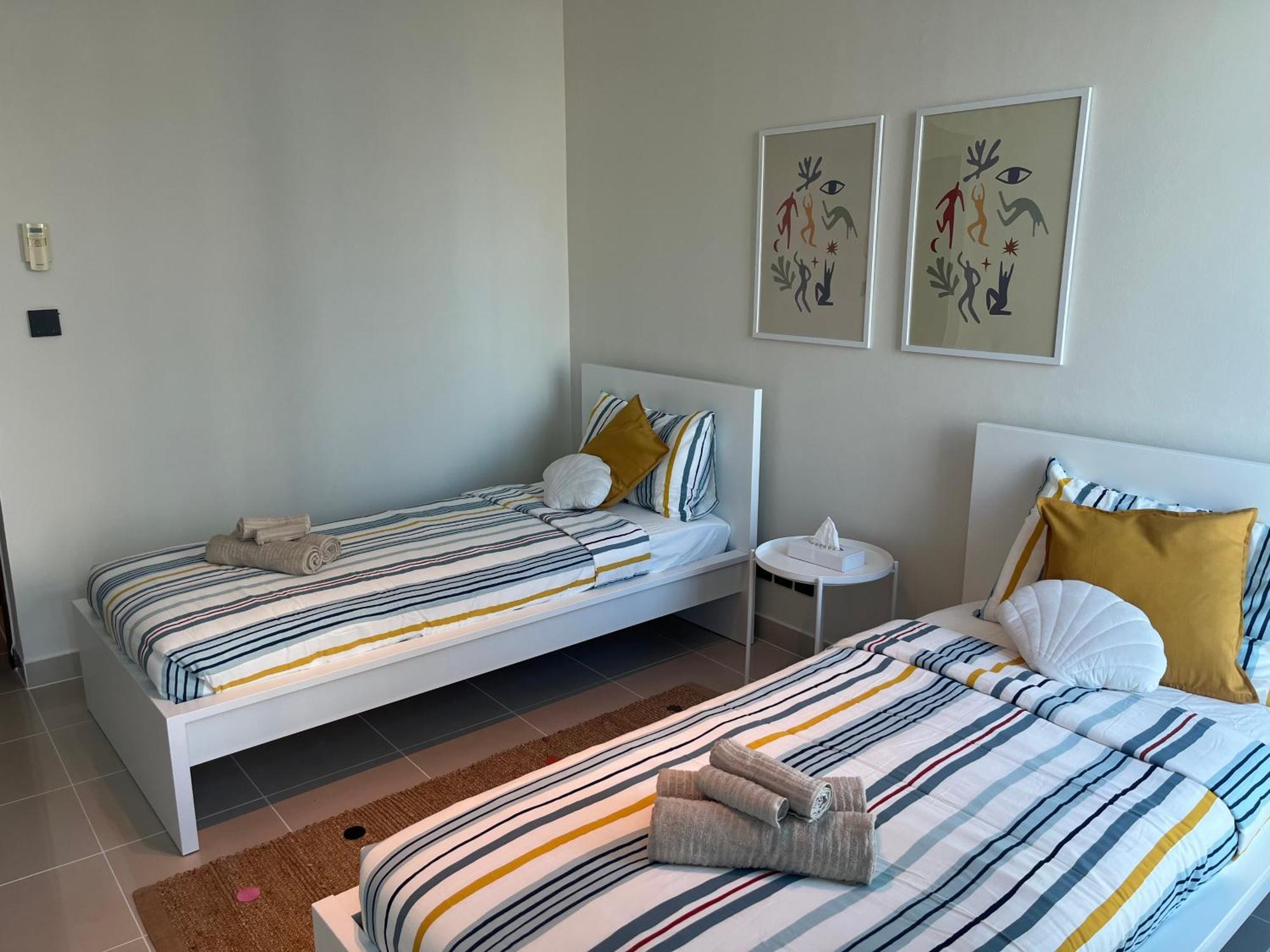 Park Island, Marina, 2 Master Bedrooms, Stunning View, Prime Location * Dubai