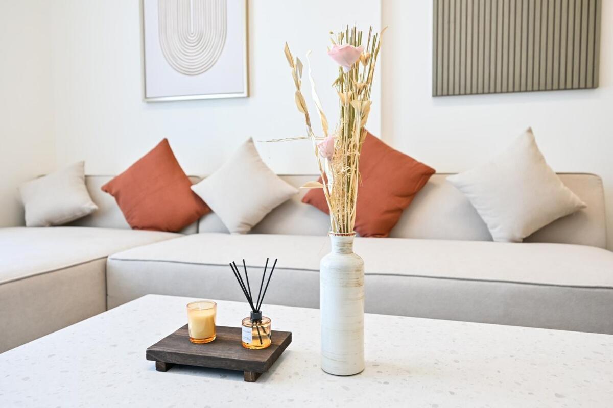 Apartment Stunning 1 Bdr Luxury At Jvc Dubai