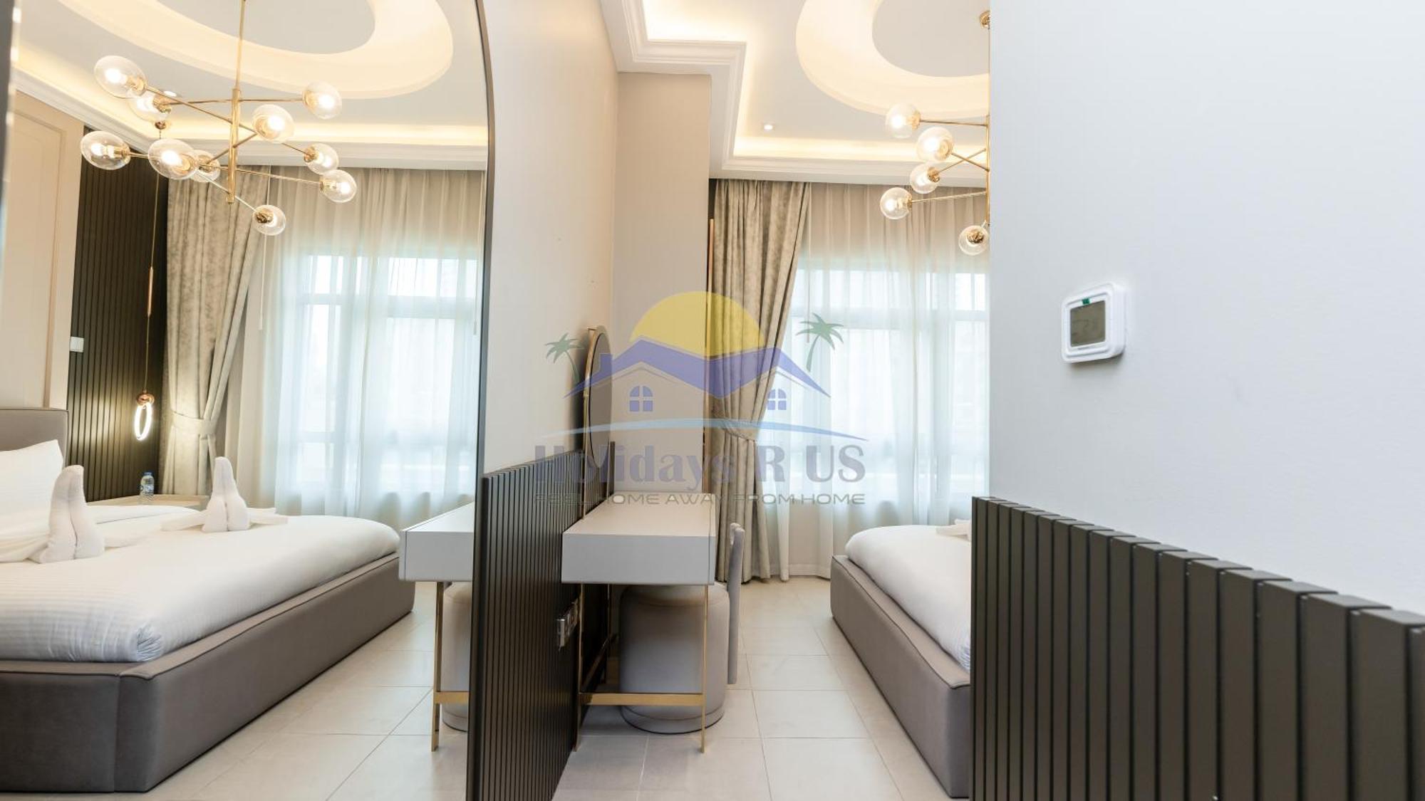 Holidays R Us 4 Bedroom Boulevard View Dubai