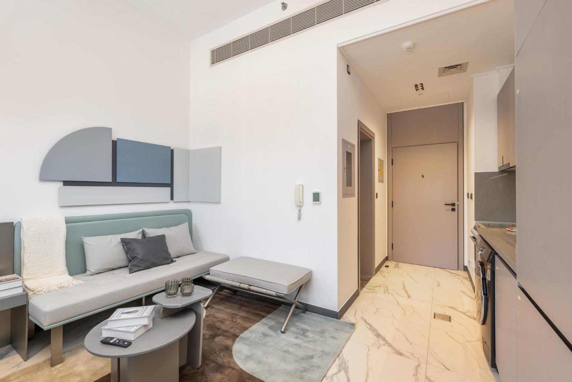 Modern And Stunning In Mag 910 Mbr Apartment Dubai