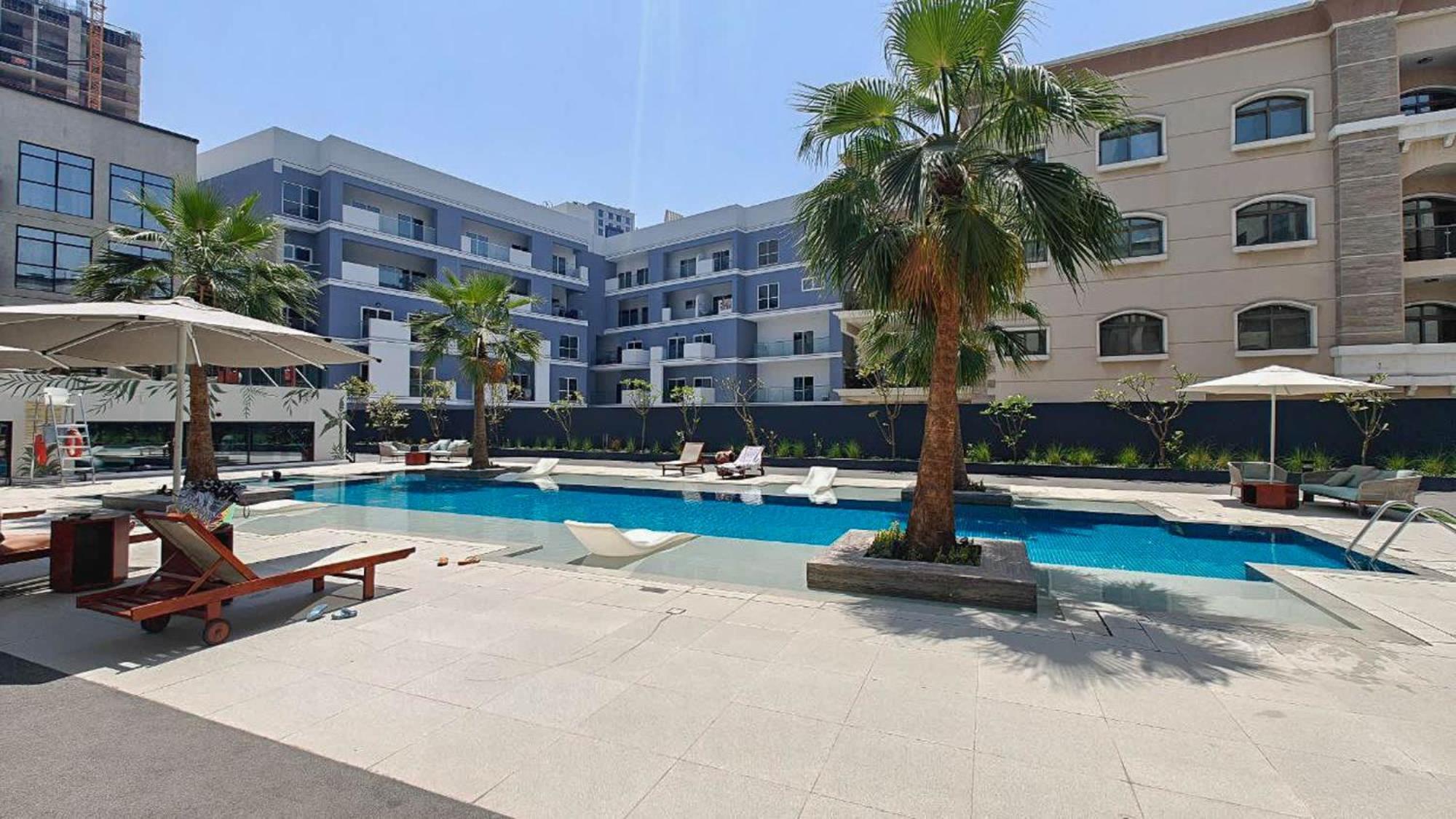 Spacious And Stunning In The Heart Of Jvc