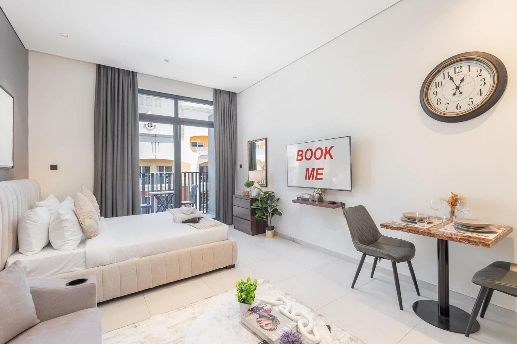 Spacious And Stunning In The Heart Of Jvc *