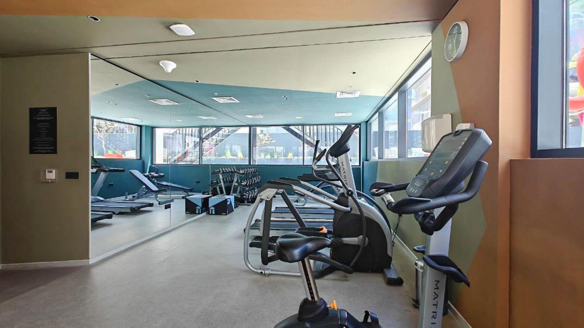 Spacious And Stunning In The Heart Of Jvc