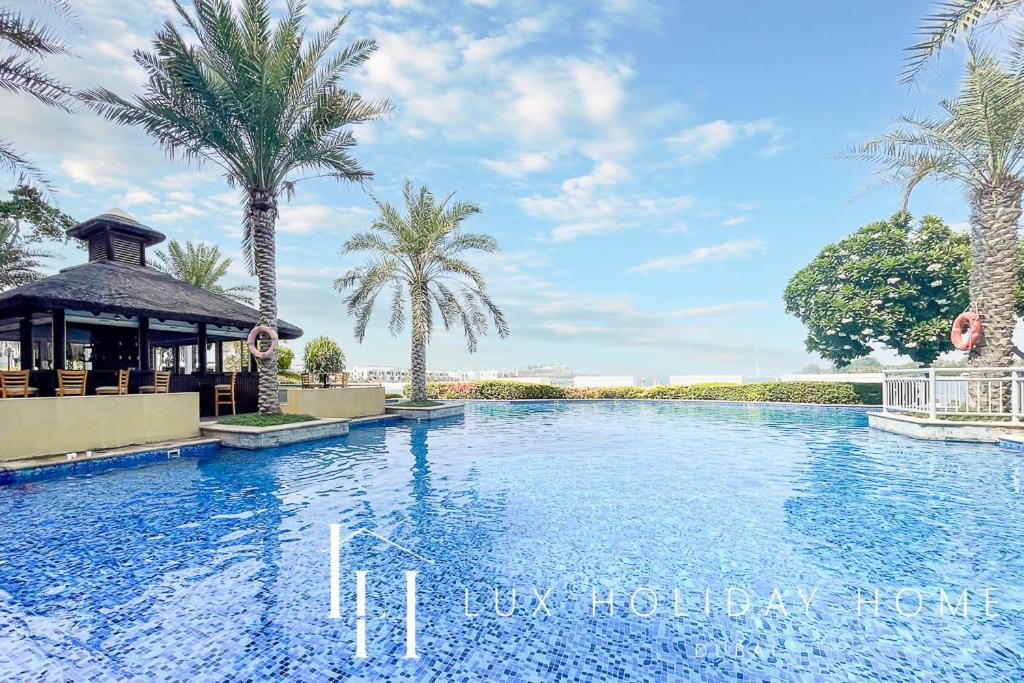 Lux The Palm Island Shoreline Apartment *