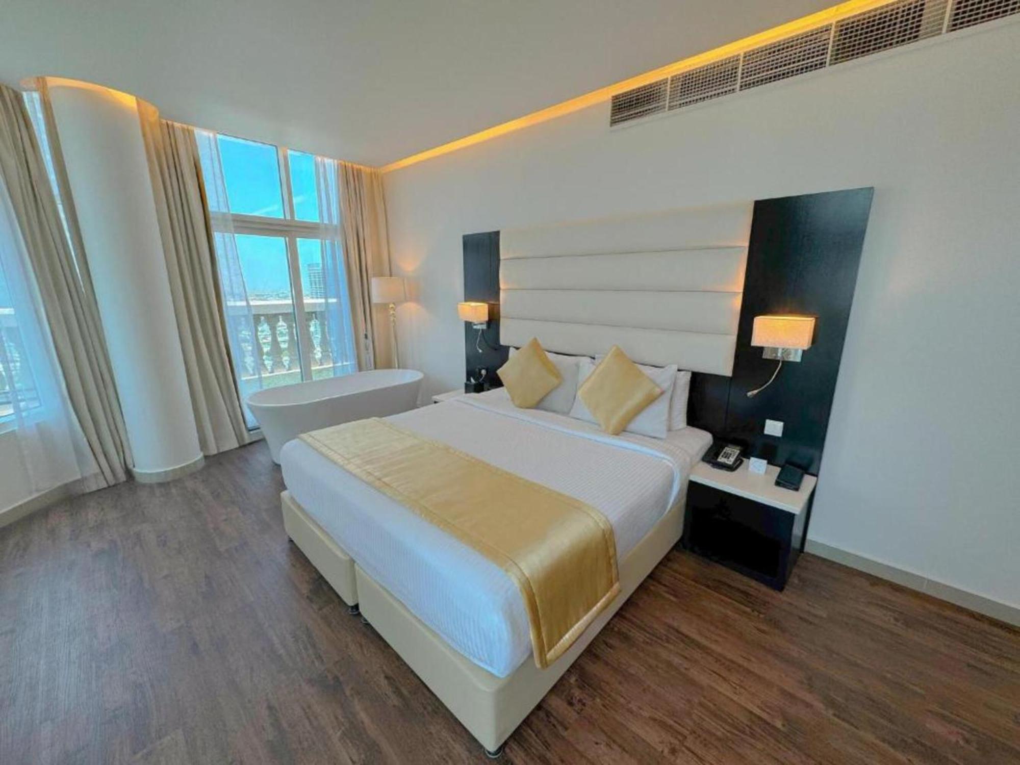 Hotel Emirates Grand Luxury Dubai