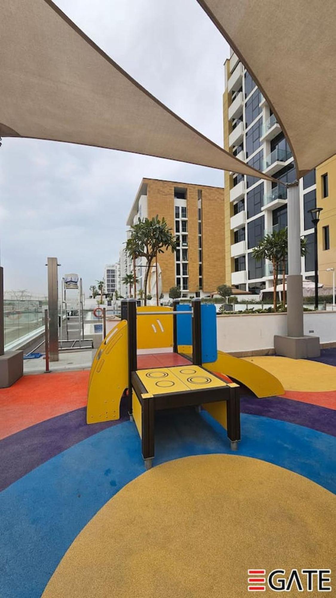 Egate - - 1st Floor With Terrace - 31-109 Apartment *