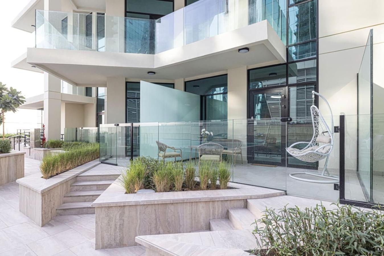 Incredible Views - Infinity Pool - New - 2br 6 Pax Apartment *