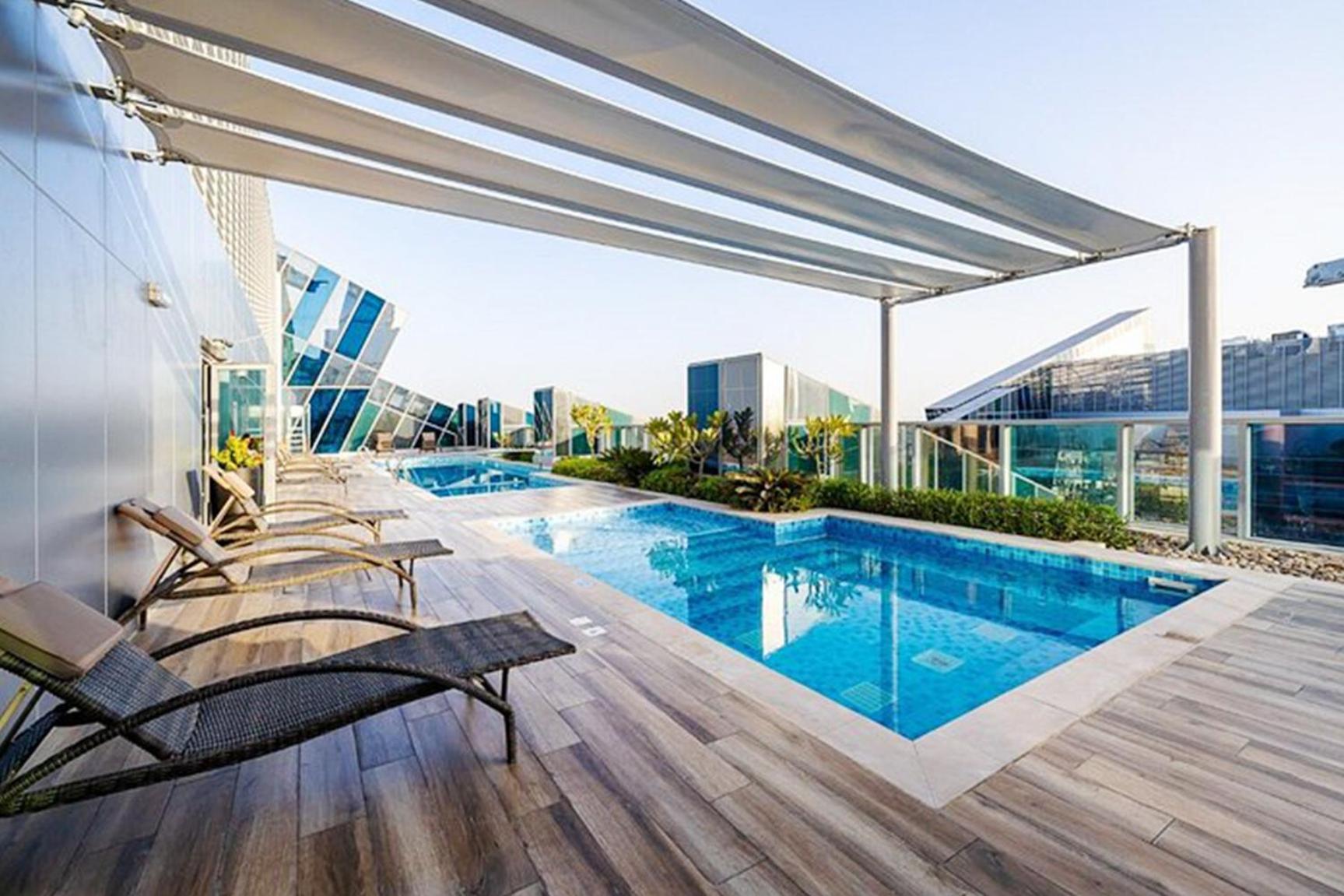 Livbnb - Lavish 1 Bedroom In J One Tower