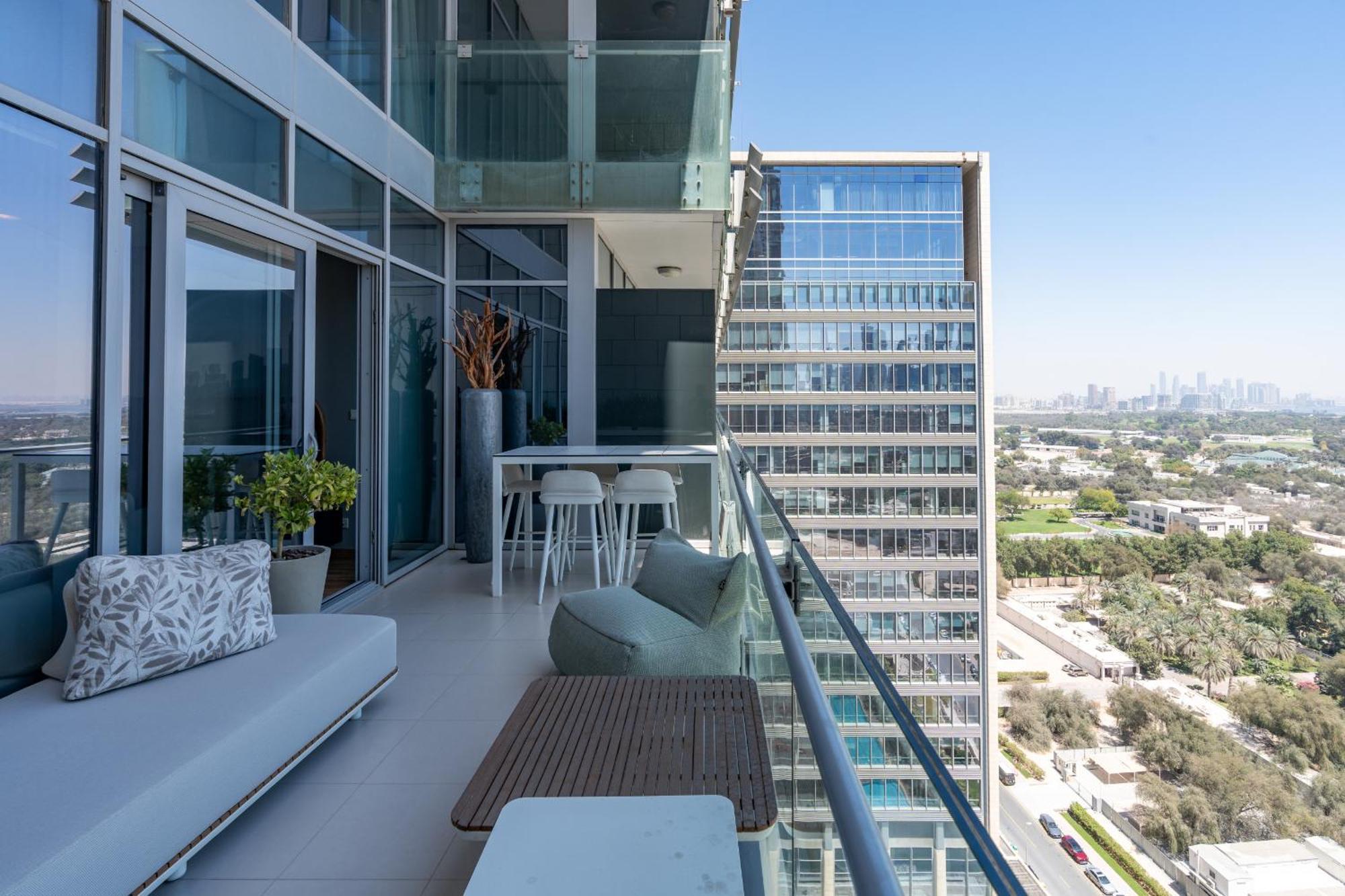 Burj Daman, Difc - Mint Apartment *