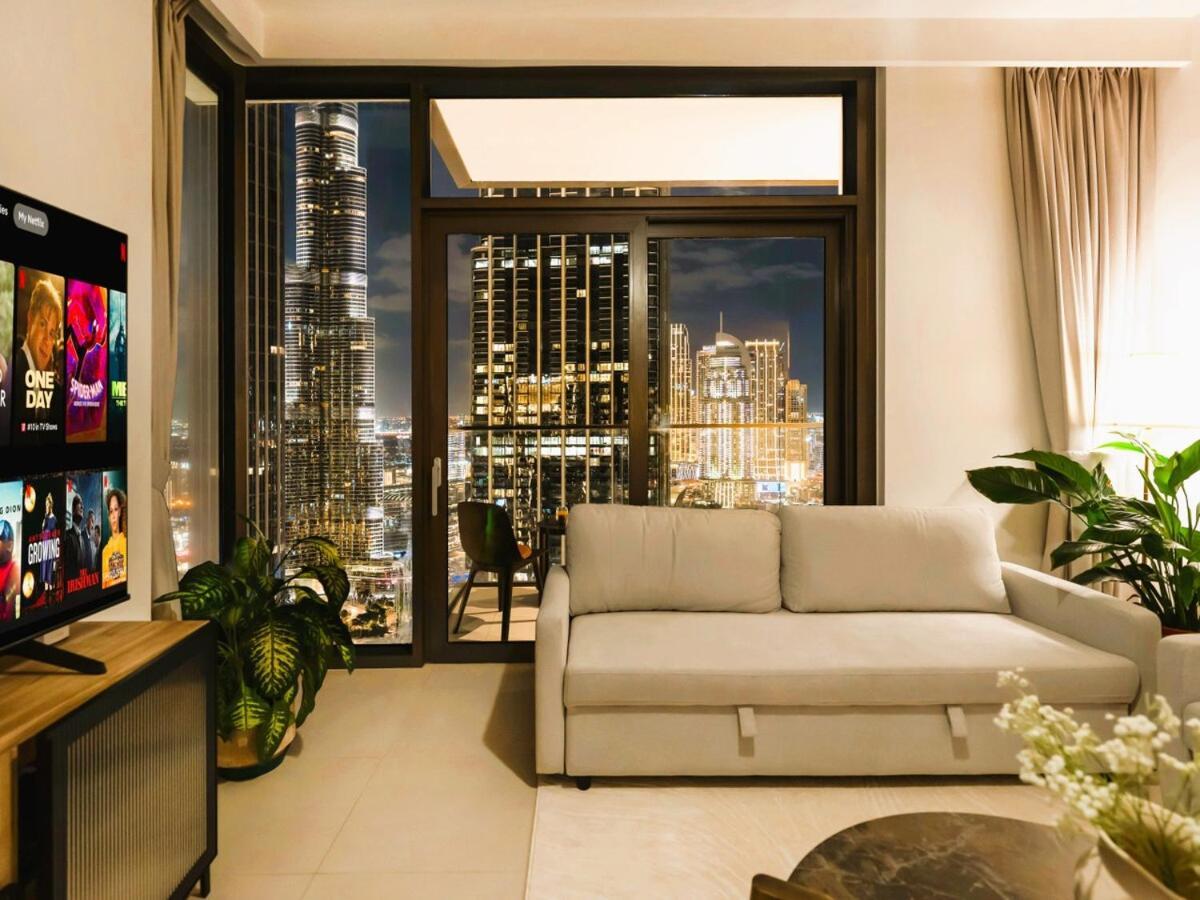 Apartment Modern High Rise 2br With Burj Khalifa Views, Steps From Opera And Near Mall Dubai