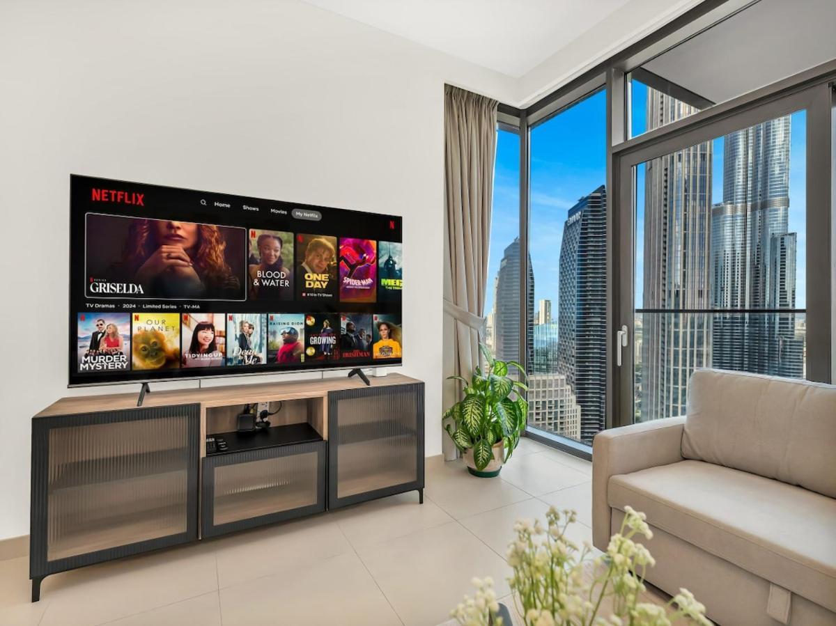 Modern High Rise 2br With Burj Khalifa Views, Steps From Opera And Near Mall Apartment