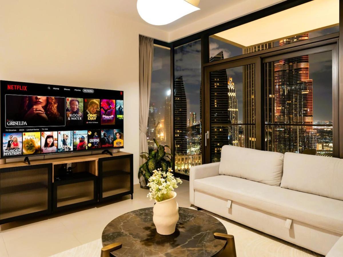 Modern High Rise 2br With Burj Khalifa Views, Steps From Opera And Near Mall Apartment *