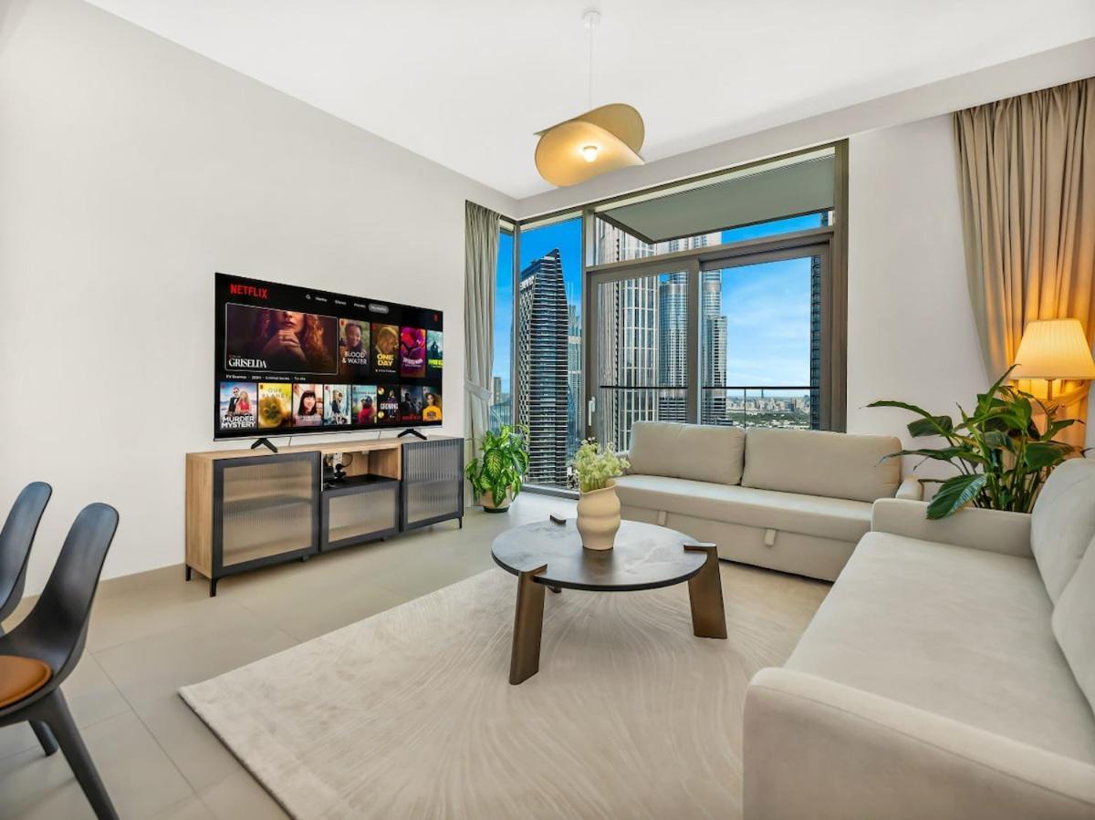 Modern High Rise 2br With Burj Khalifa Views, Steps From Opera And Near Mall Apartment
