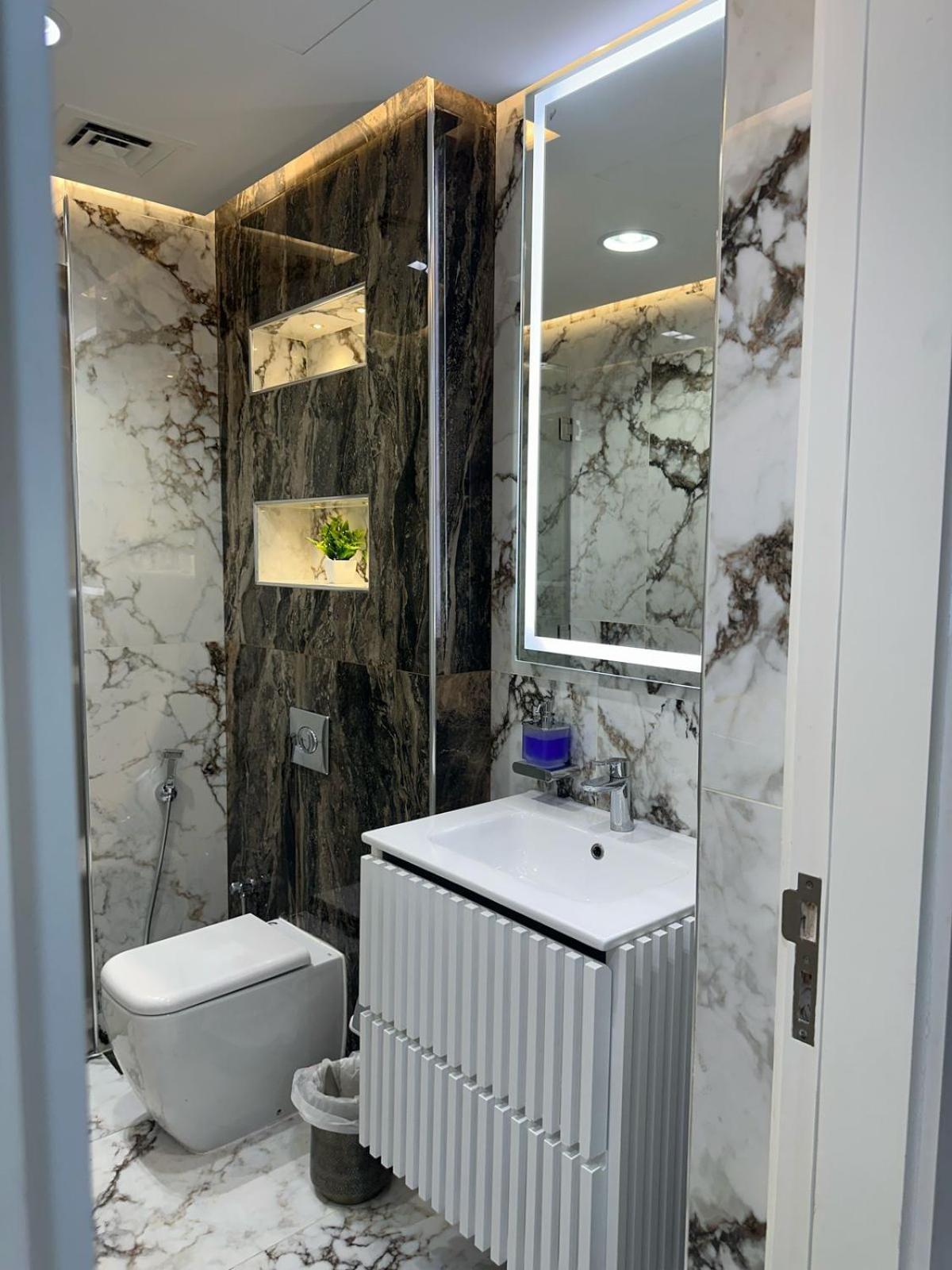 Designer 1br I Golf View I Comfortably Sleeps 4 Dubai