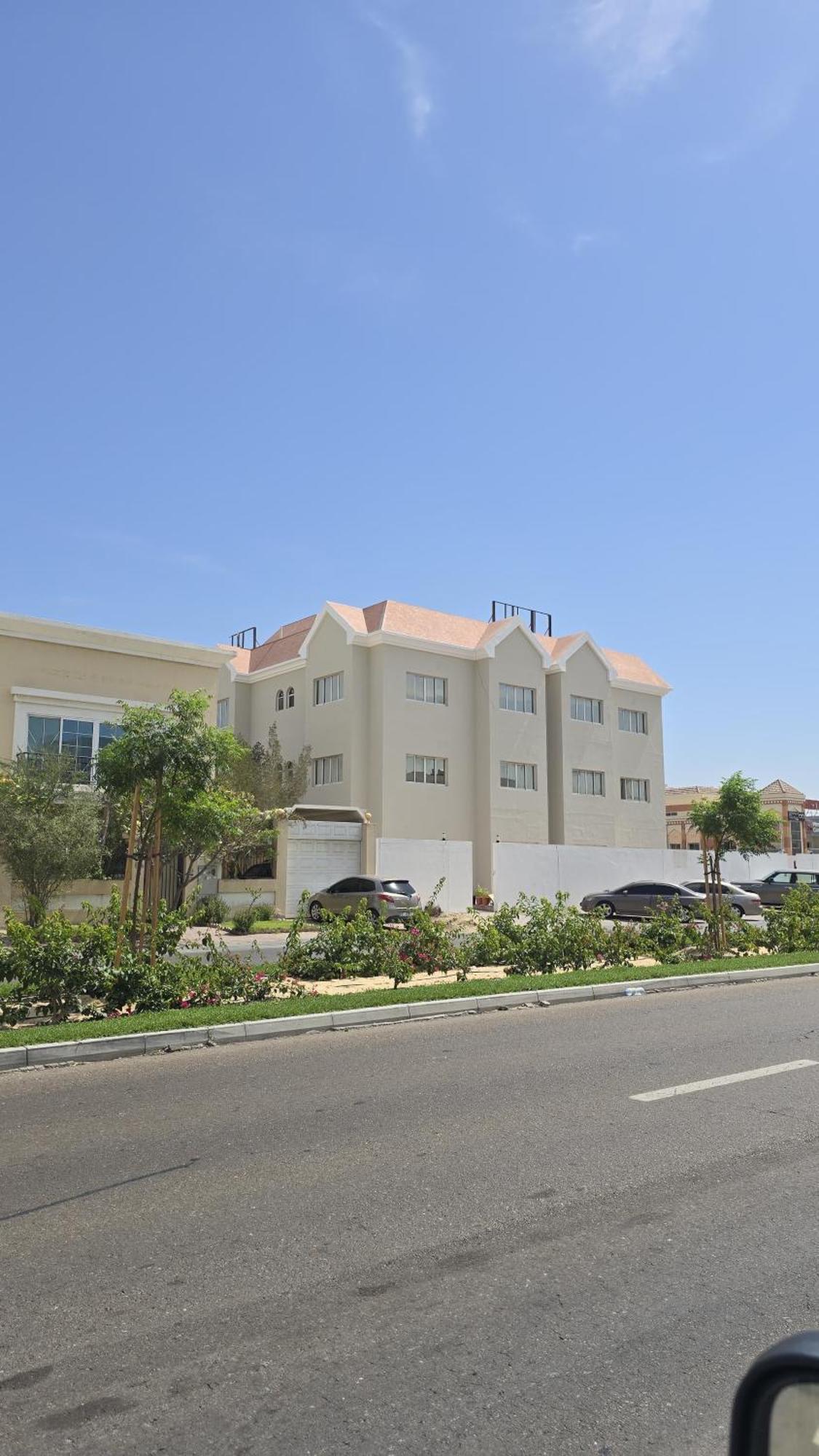 Apartment Mirdif Luxury *